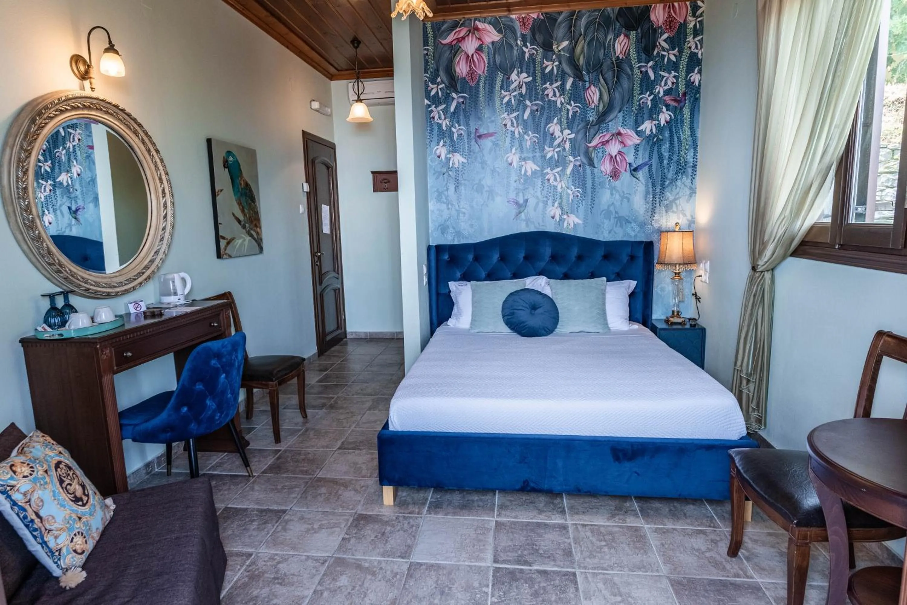 Photo of the whole room, Bed in Guesthouse Iris