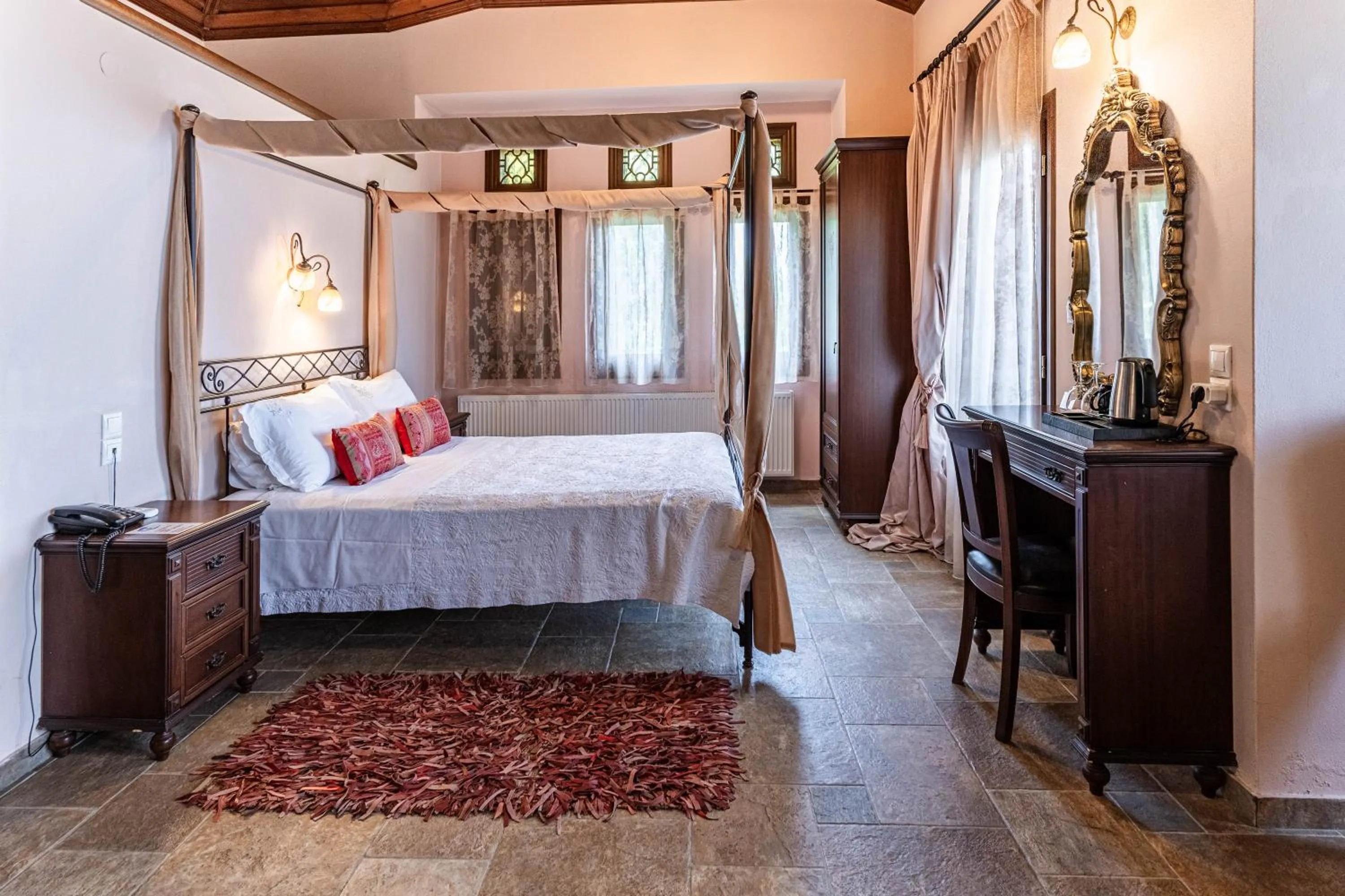Photo of the whole room, Bed in Guesthouse Iris