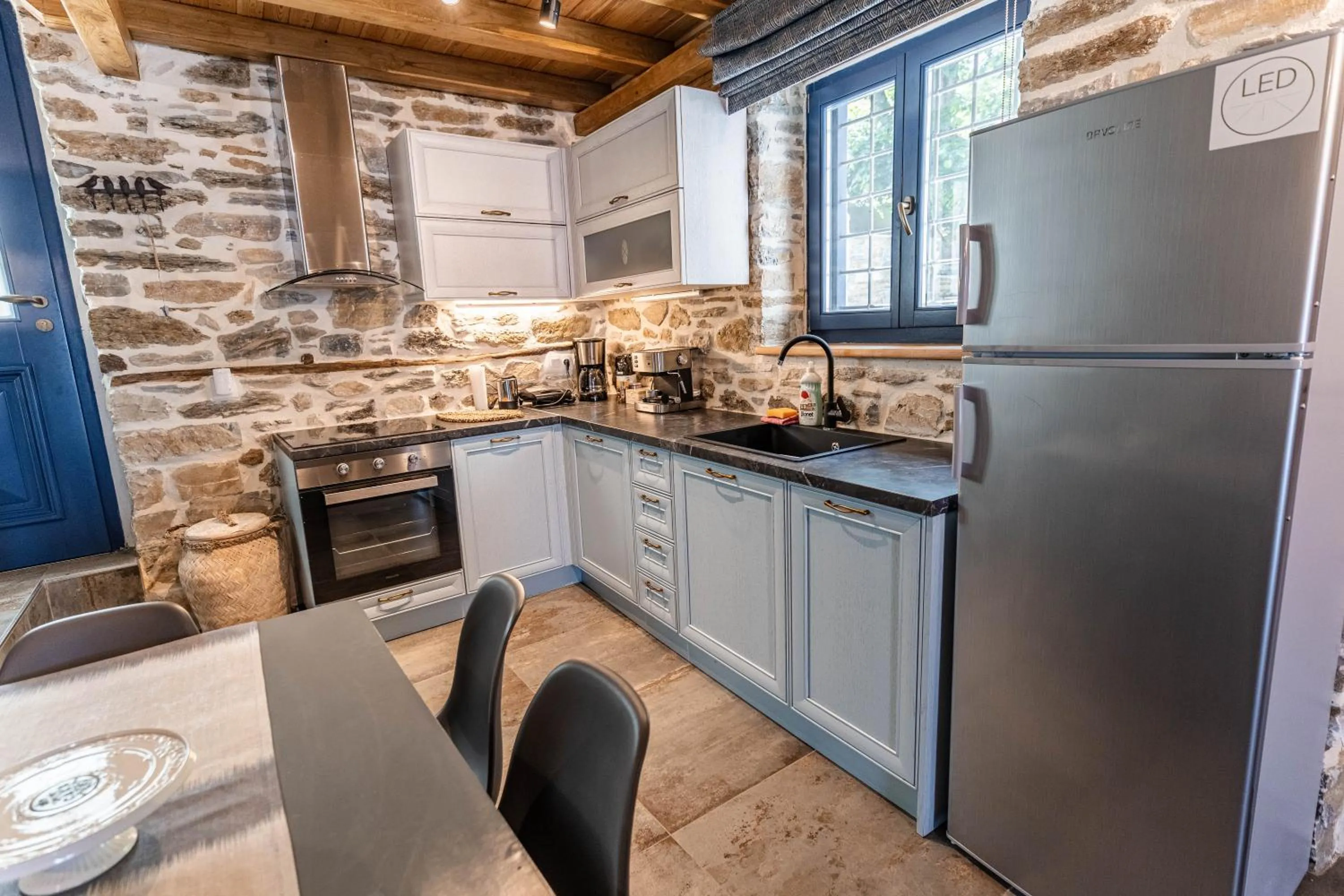 Kitchen or kitchenette in Guesthouse Iris