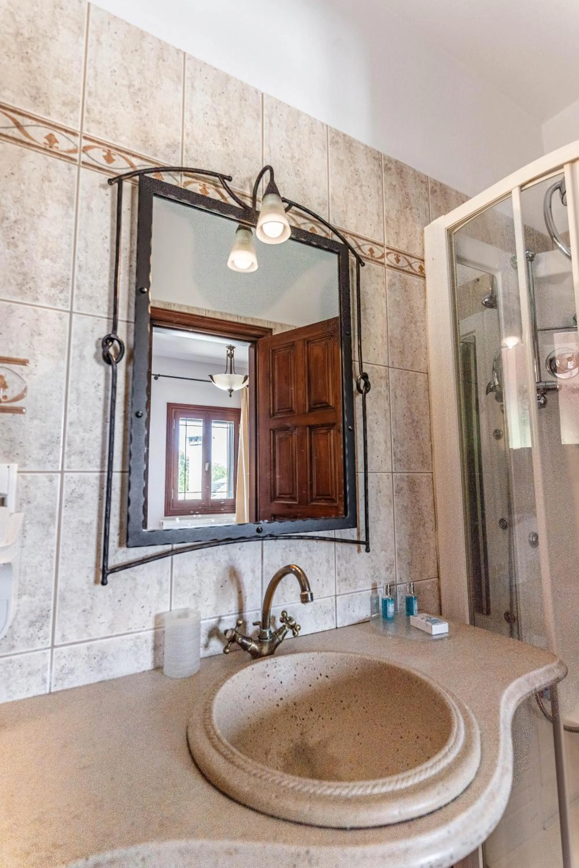 Bathroom in Guesthouse Iris