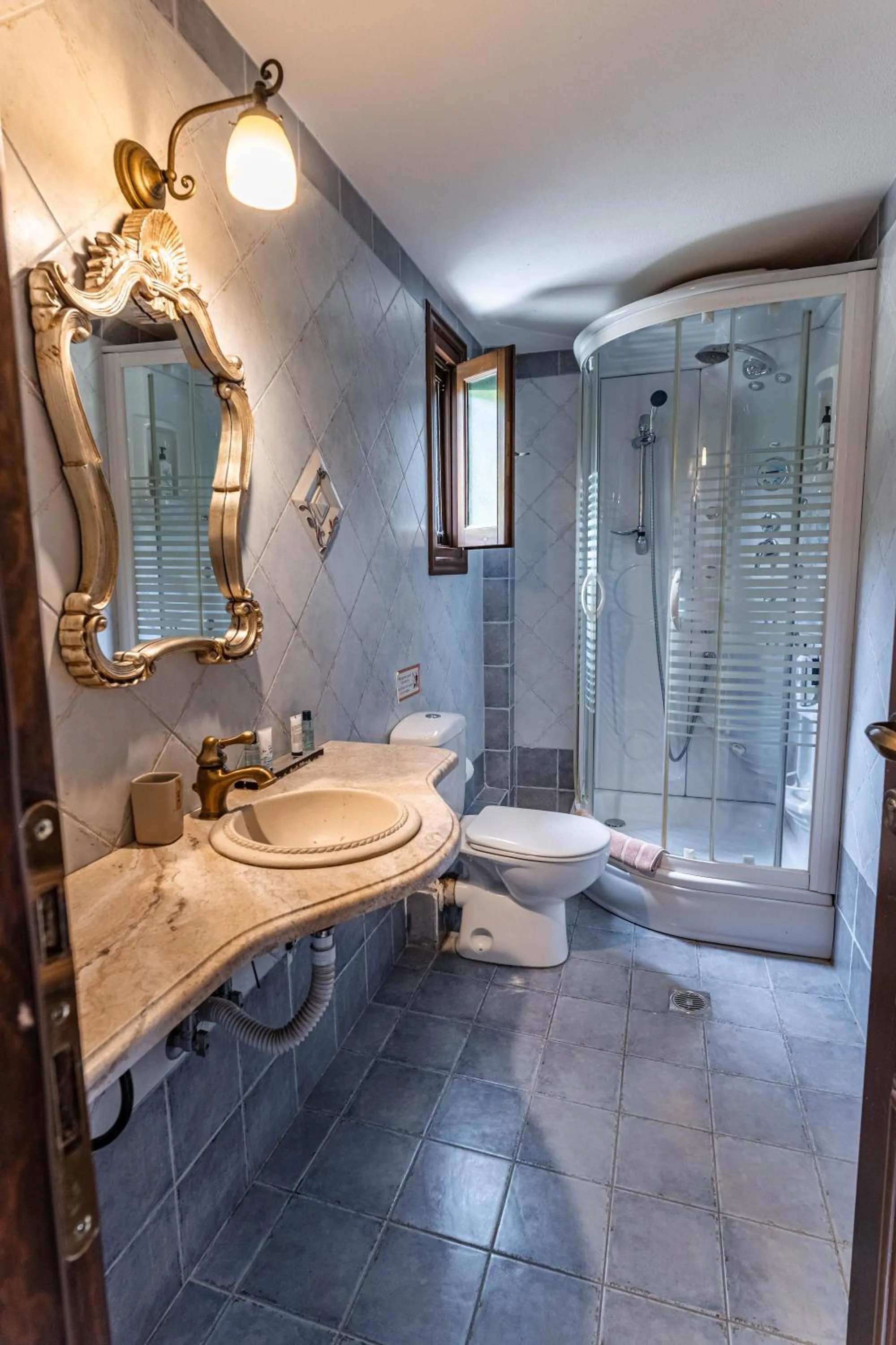 Bathroom in Guesthouse Iris