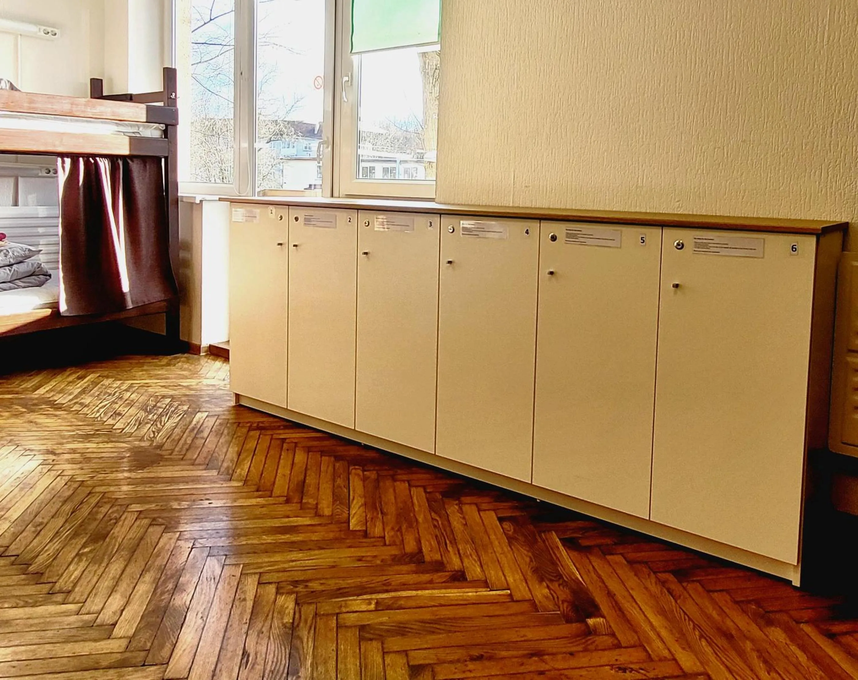 microwave in Klaipeda Hostel