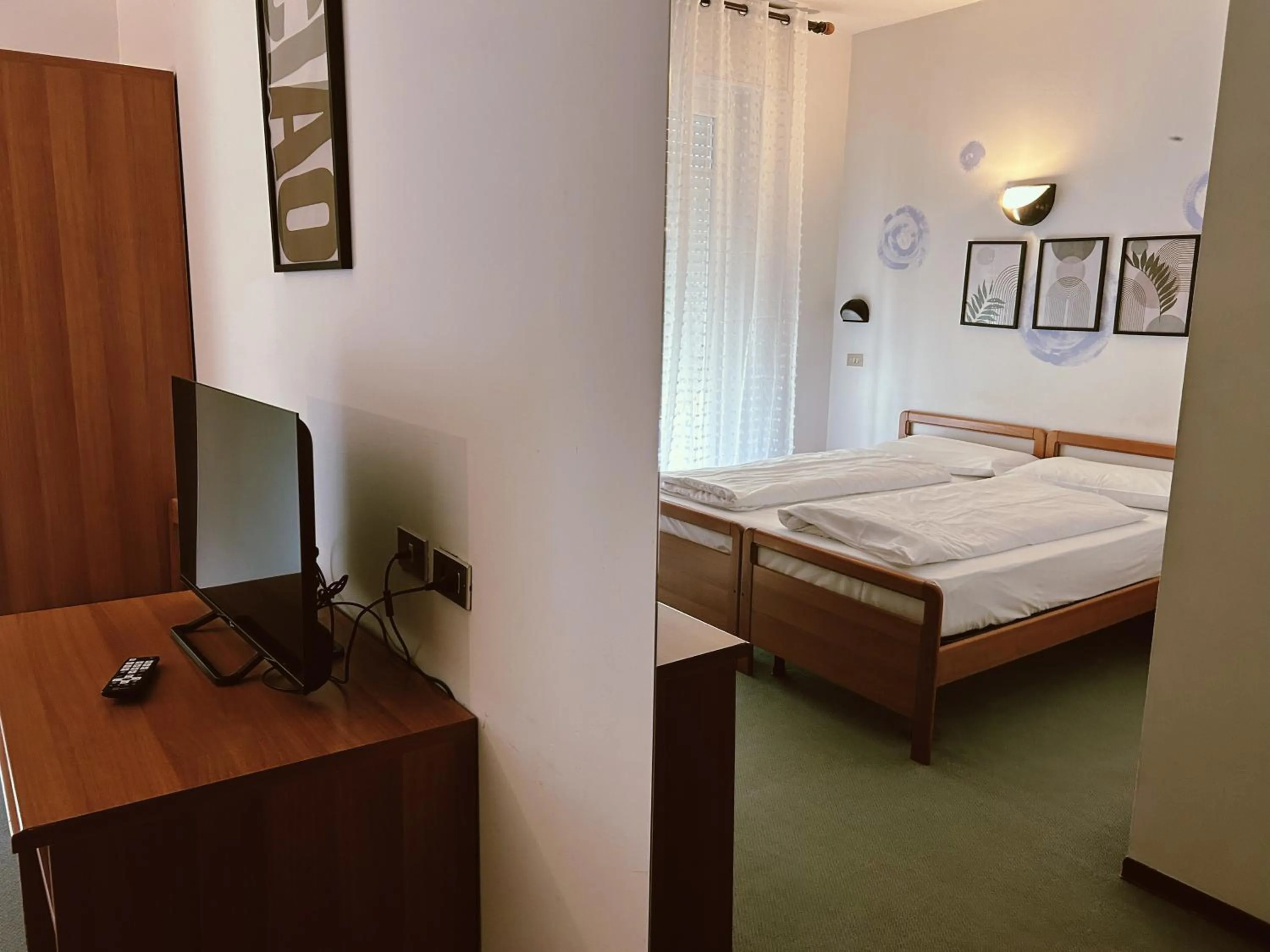 Bed in Hotel Alberello - Varone