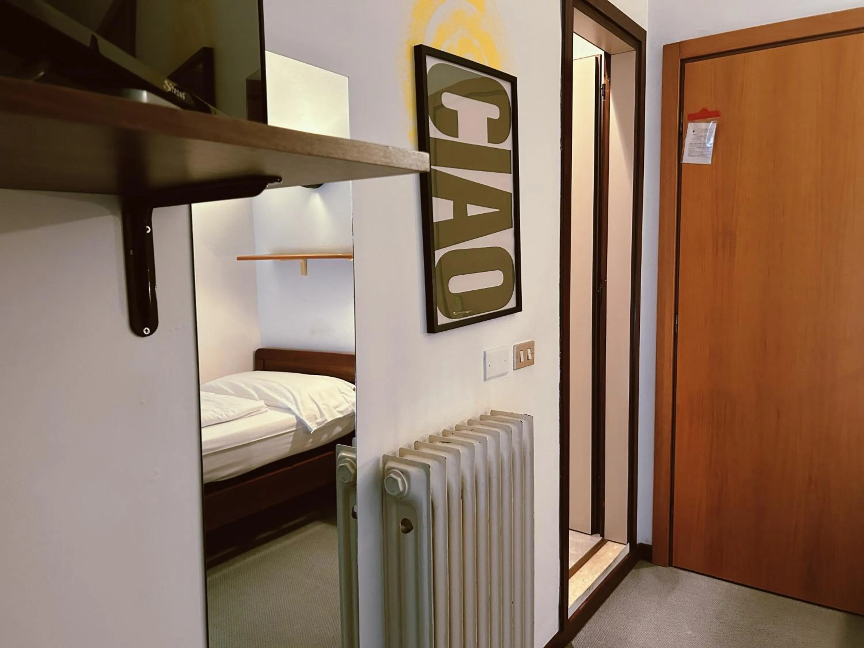 Bed in Hotel Alberello - Varone