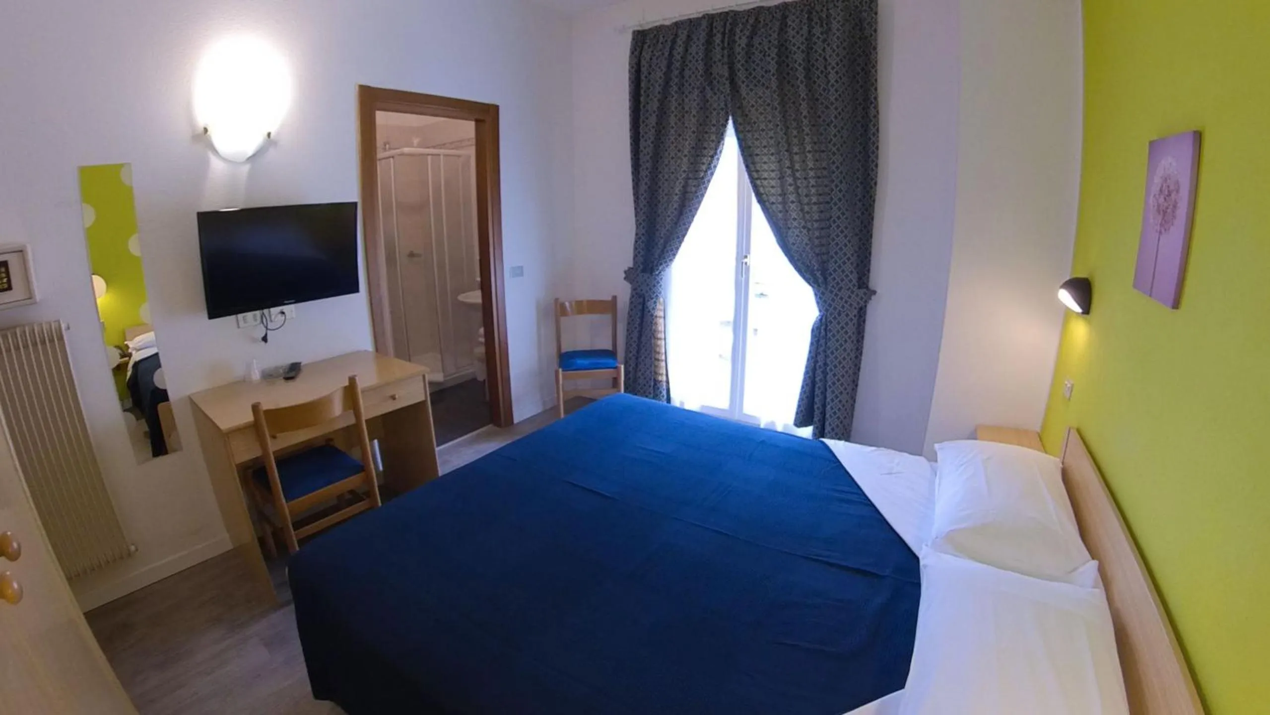 Bed in Hotel Varone Alberello