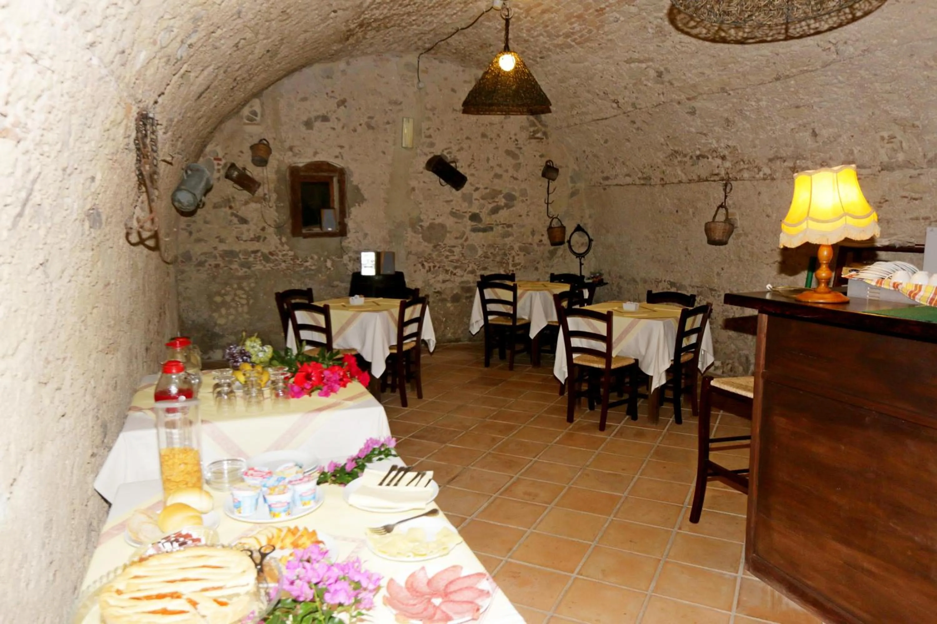 Continental breakfast in Residenza La Vigna