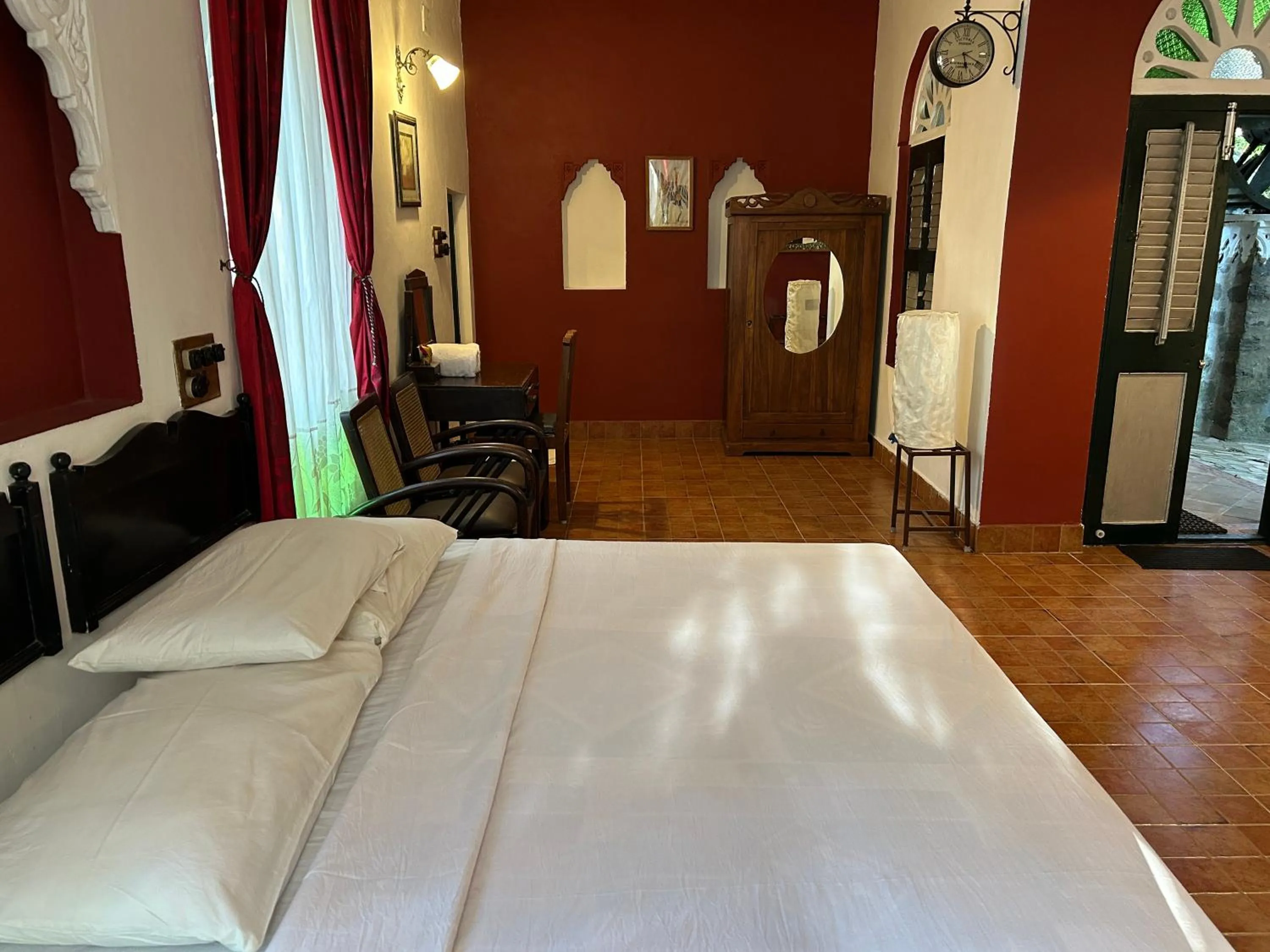 Bed in INDeco Lake Forest