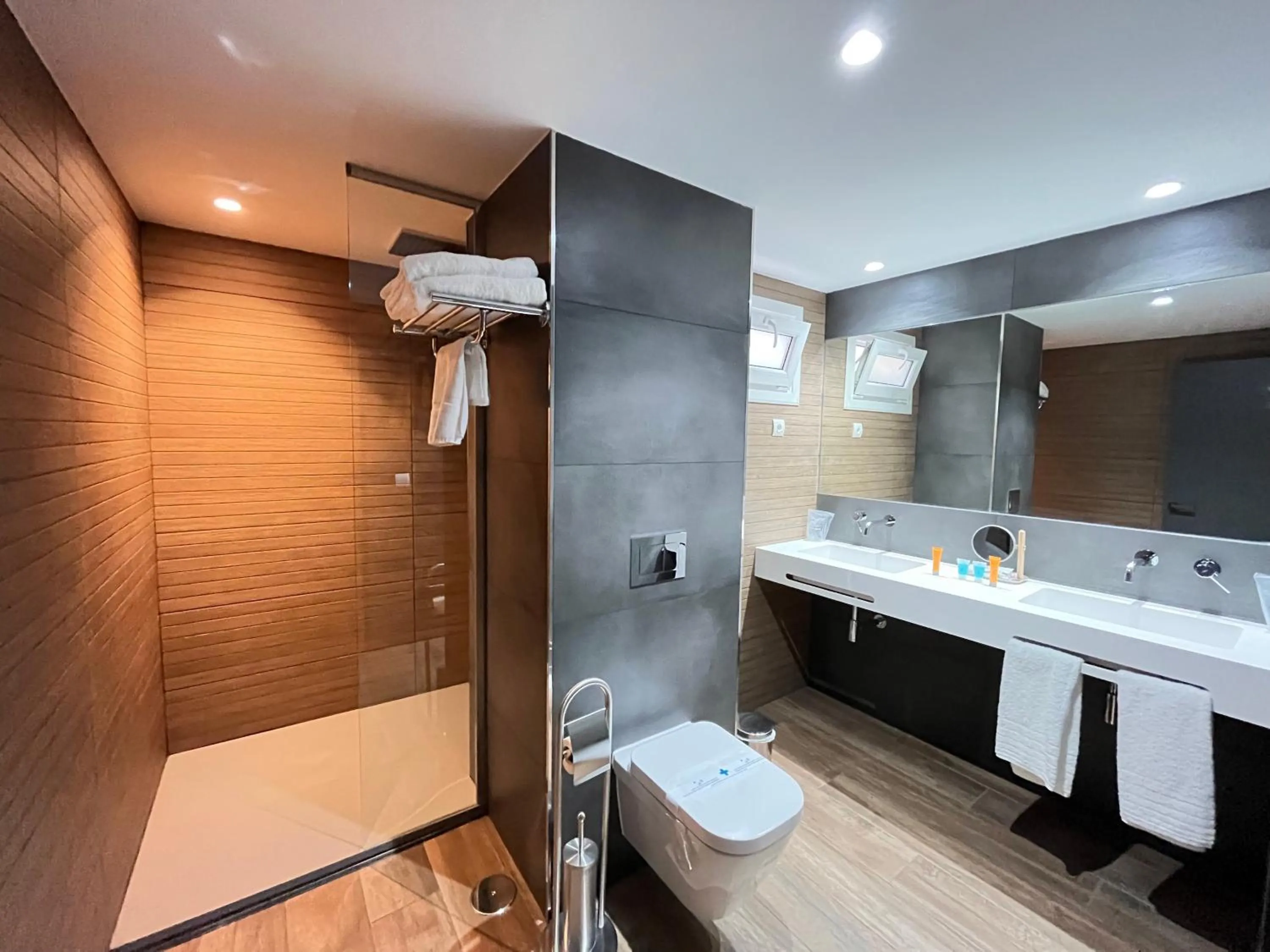 Bathroom in Princesa Solar 4* - Adults Recommended
