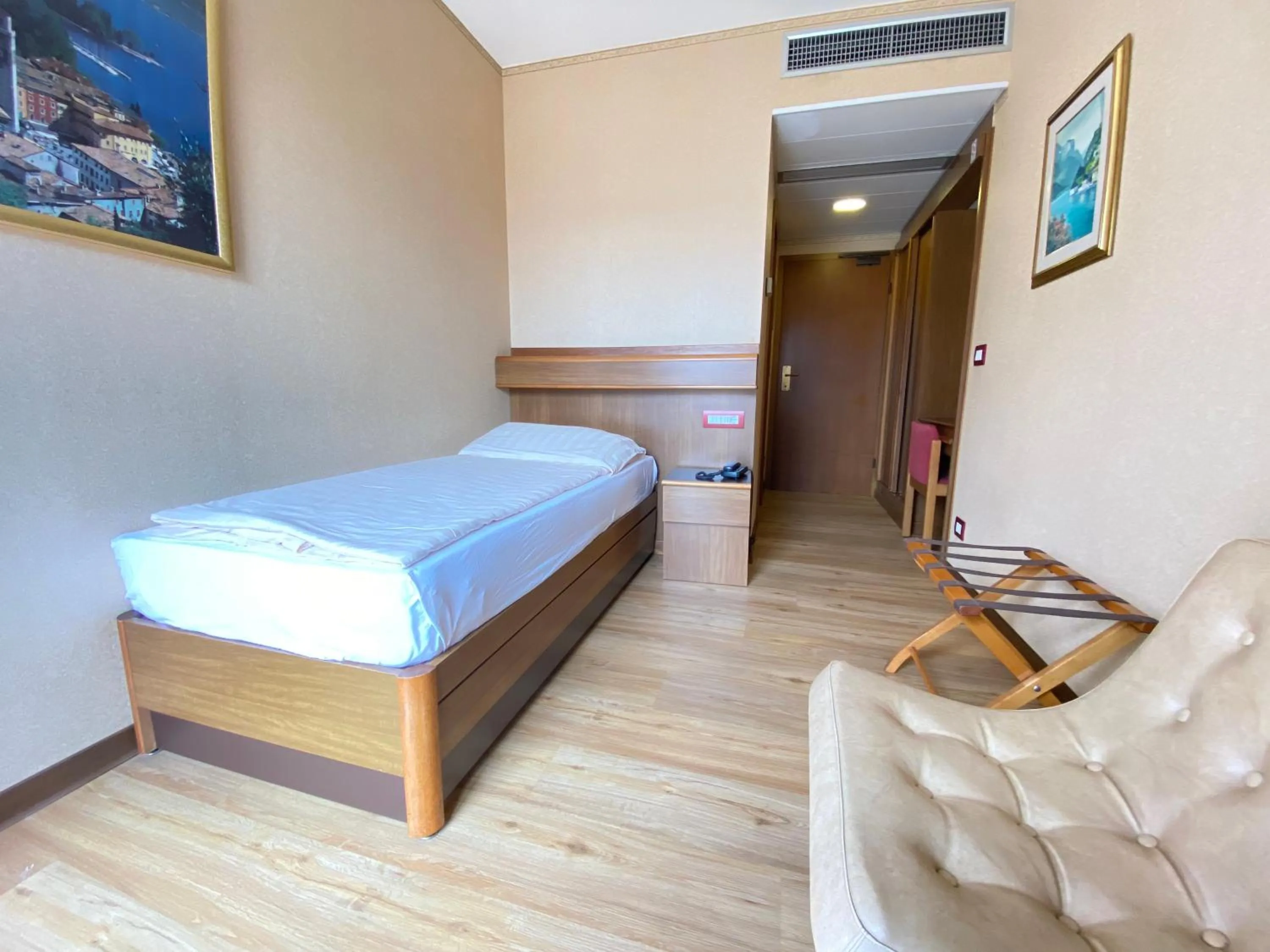 Bed in SunLake Hotel