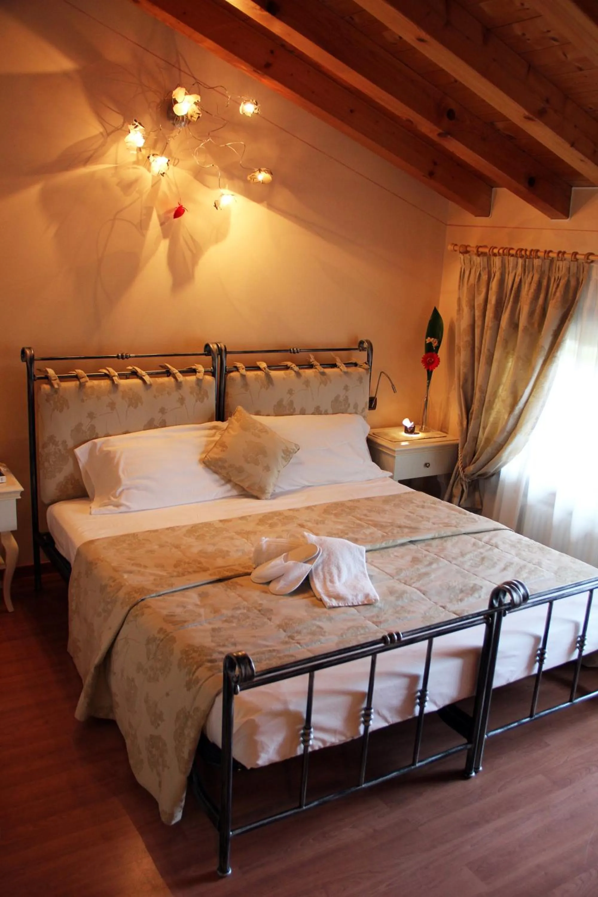 Photo of the whole room, Bed in Country House La Perla del Sile