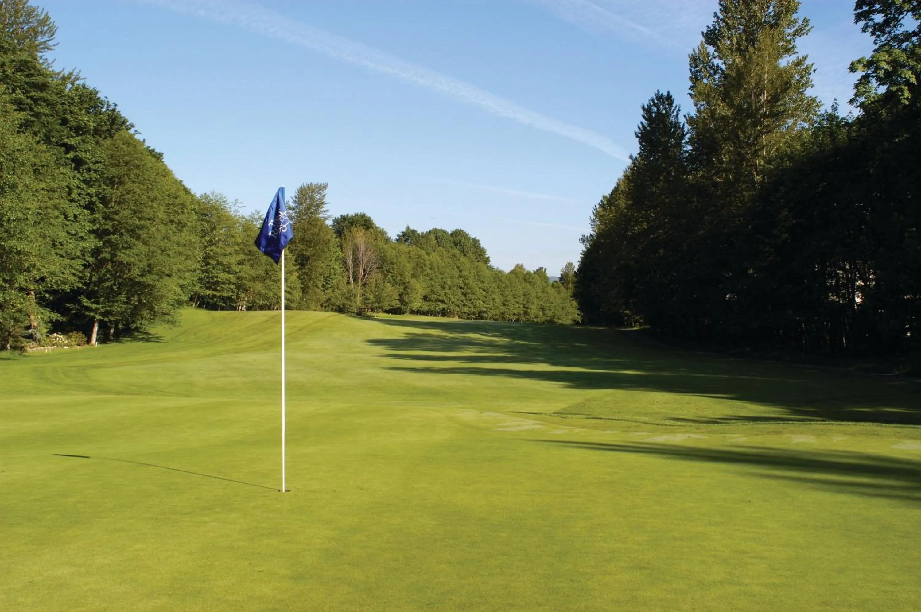 Golfcourse in Whispering Woods Resort