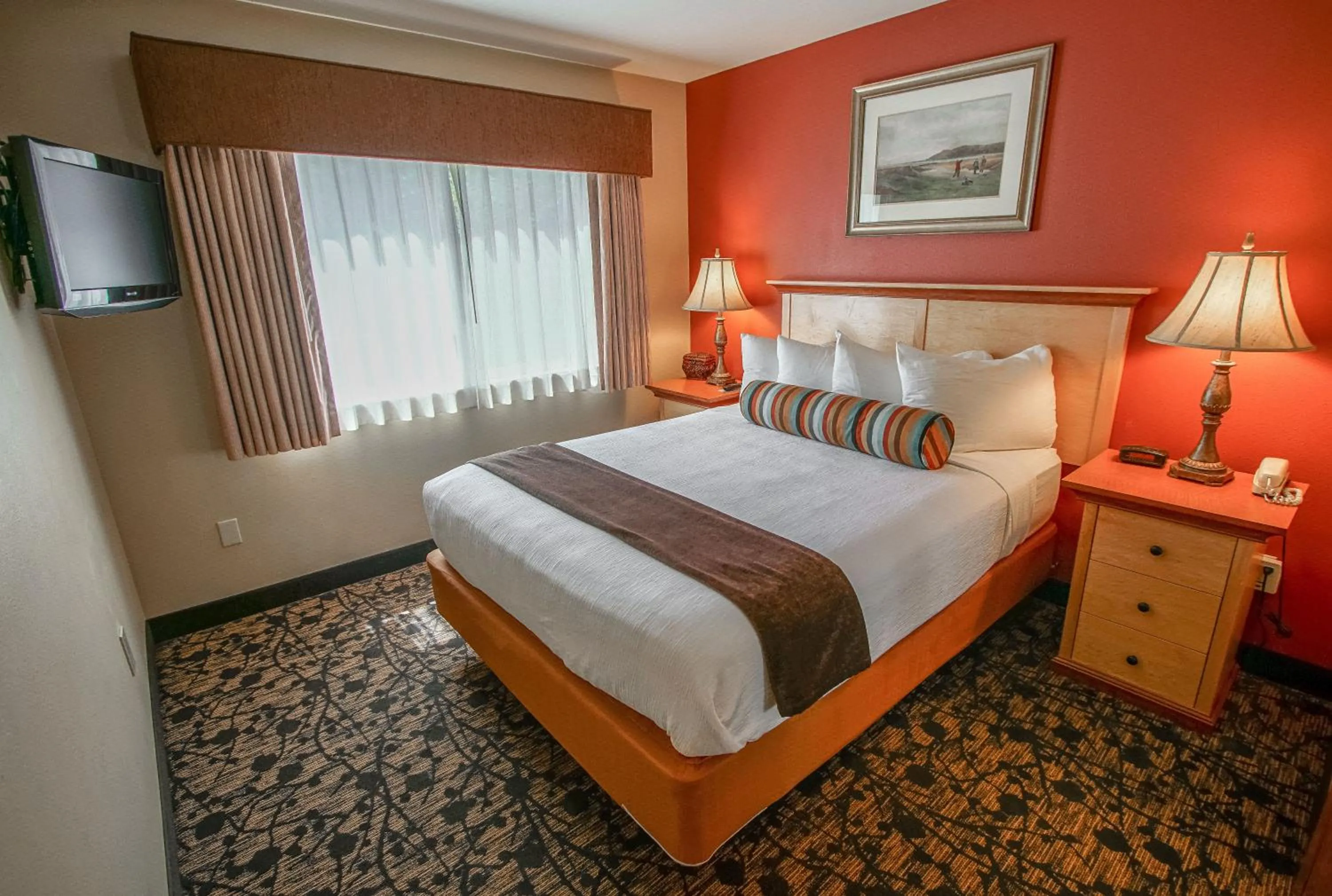 Bed in Whispering Woods Resort