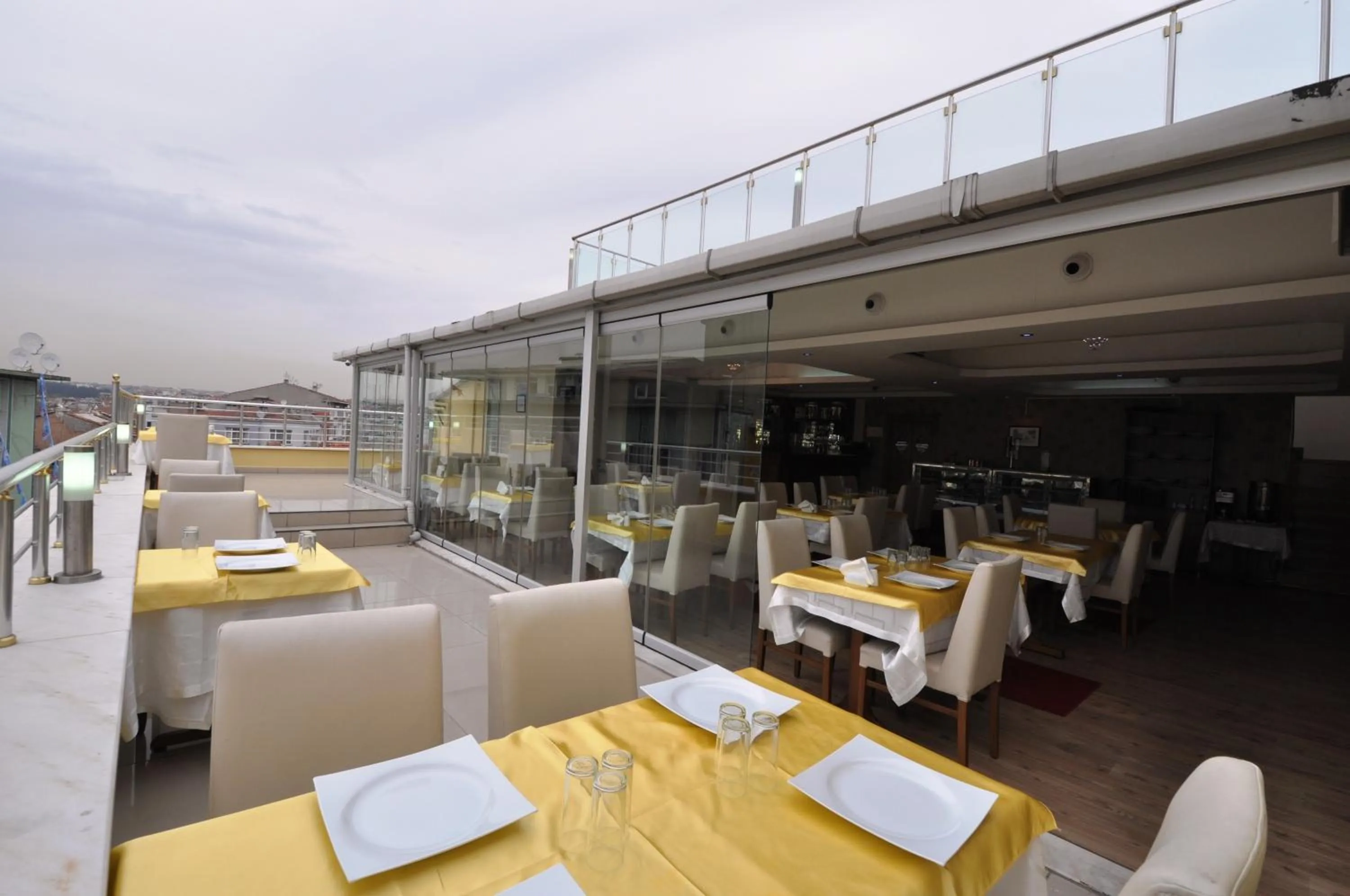 Restaurant/places to eat in Khalkedon Hotel Istanbul