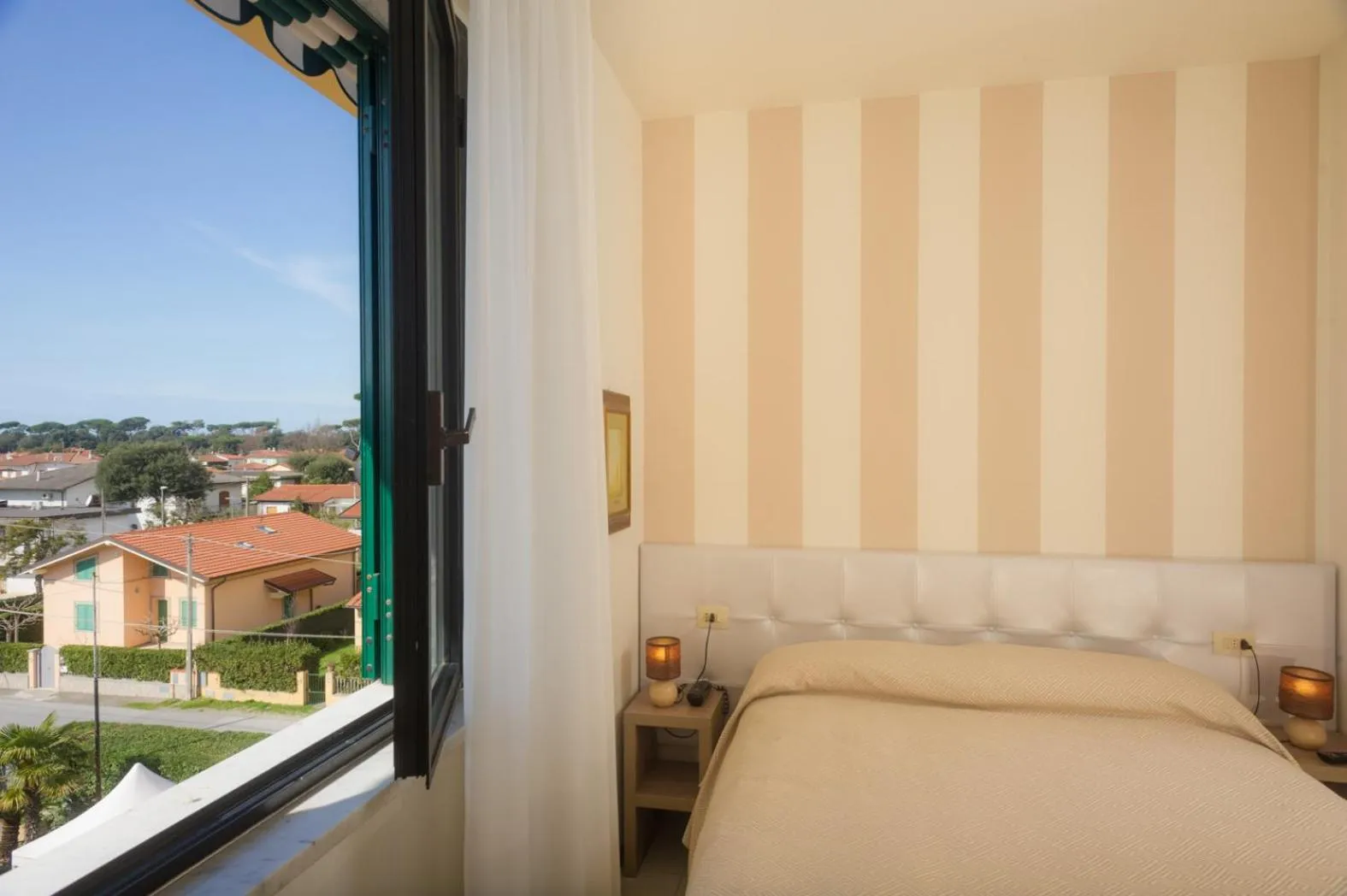 Bed in Hotel Gemma Del Mare