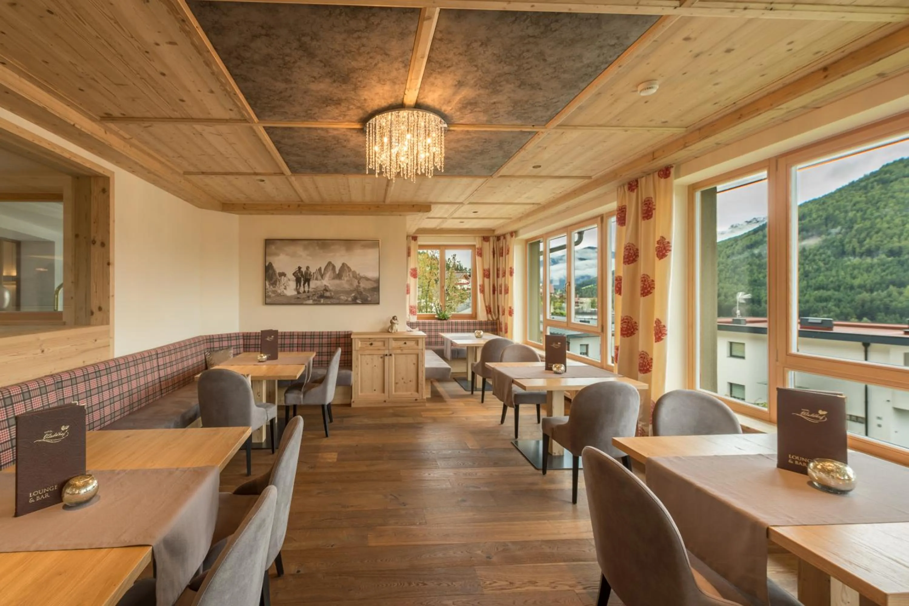 Restaurant/places to eat in Hotel Waldhof