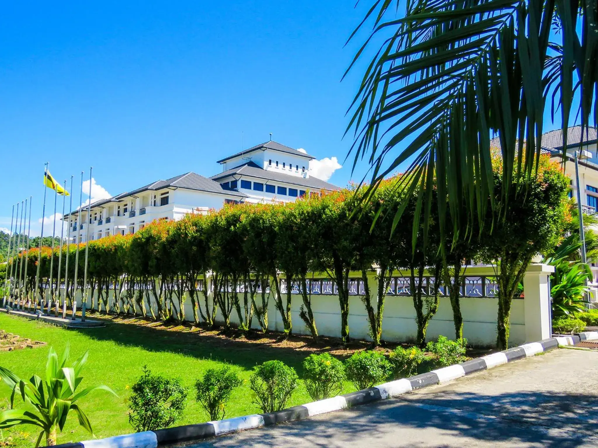 Facade/entrance in StarLodge Facade/entrance in StarLodge