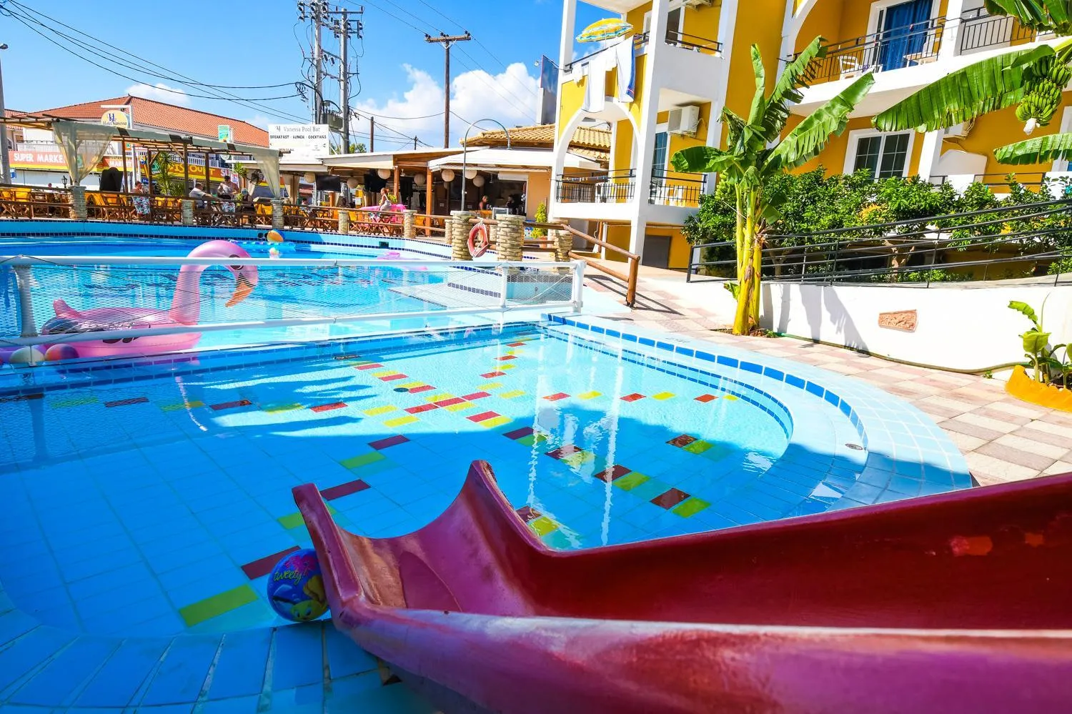 Garden in Vanessa Hotel