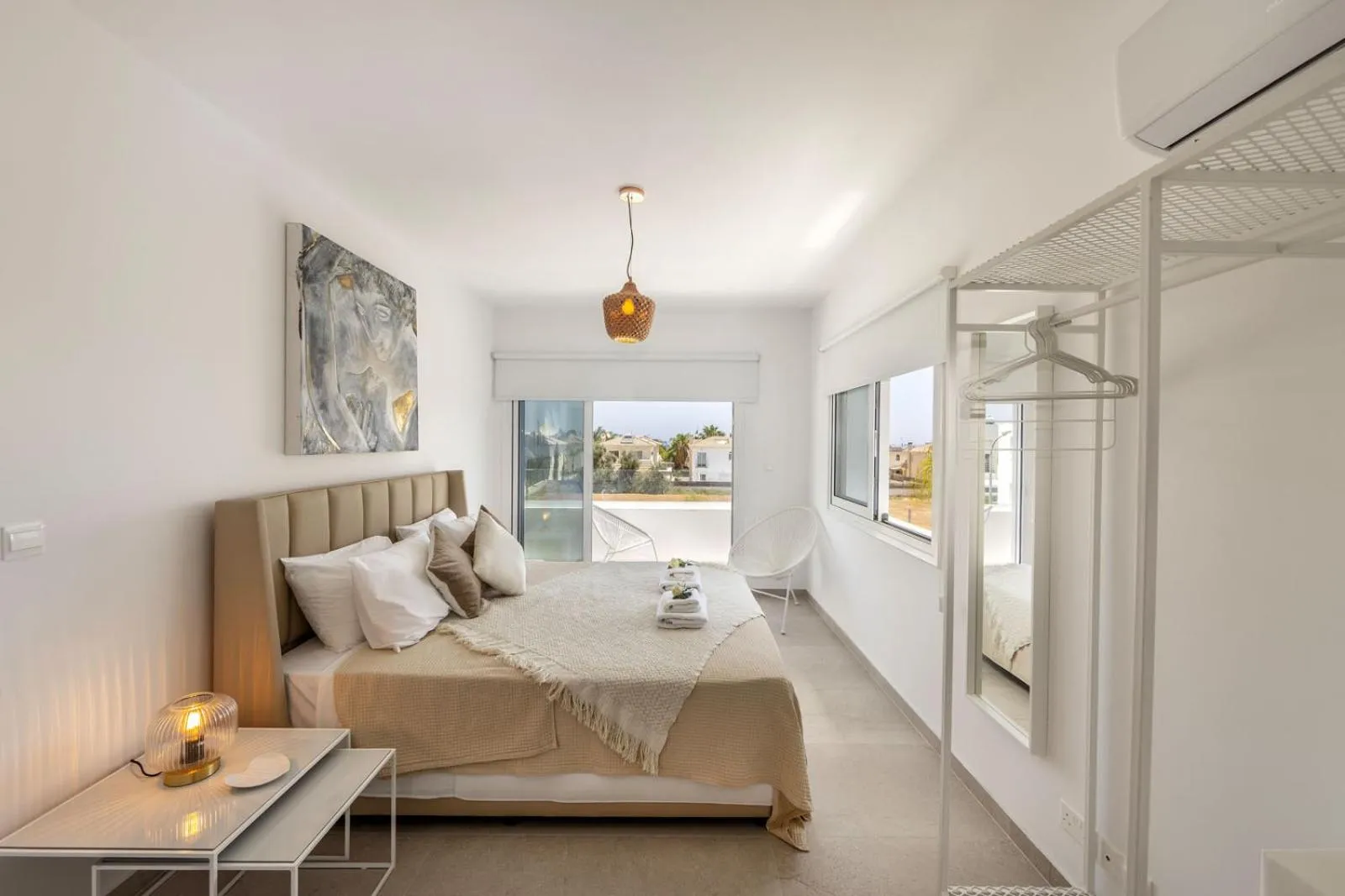 Bed in Captain Karas Holidays Apartments