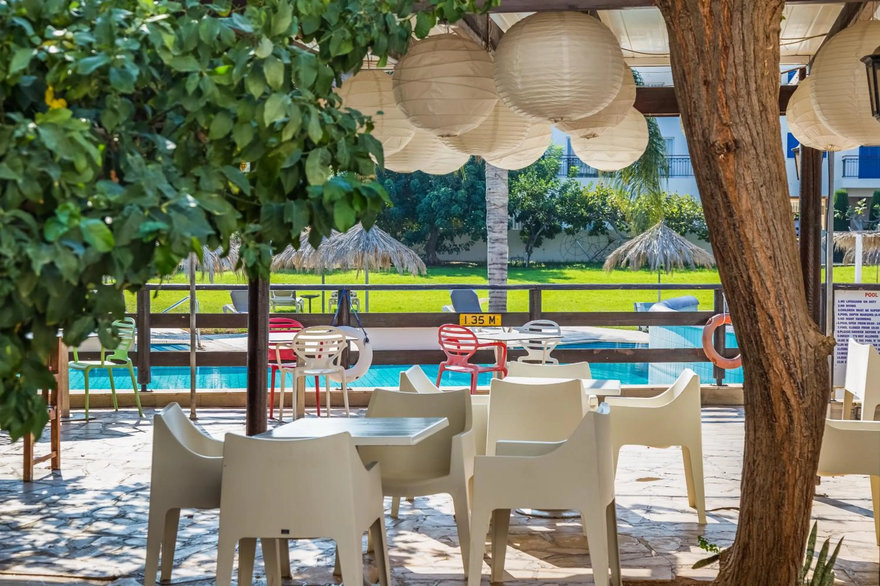 Lounge or bar in Captain Karas Holidays Apartments