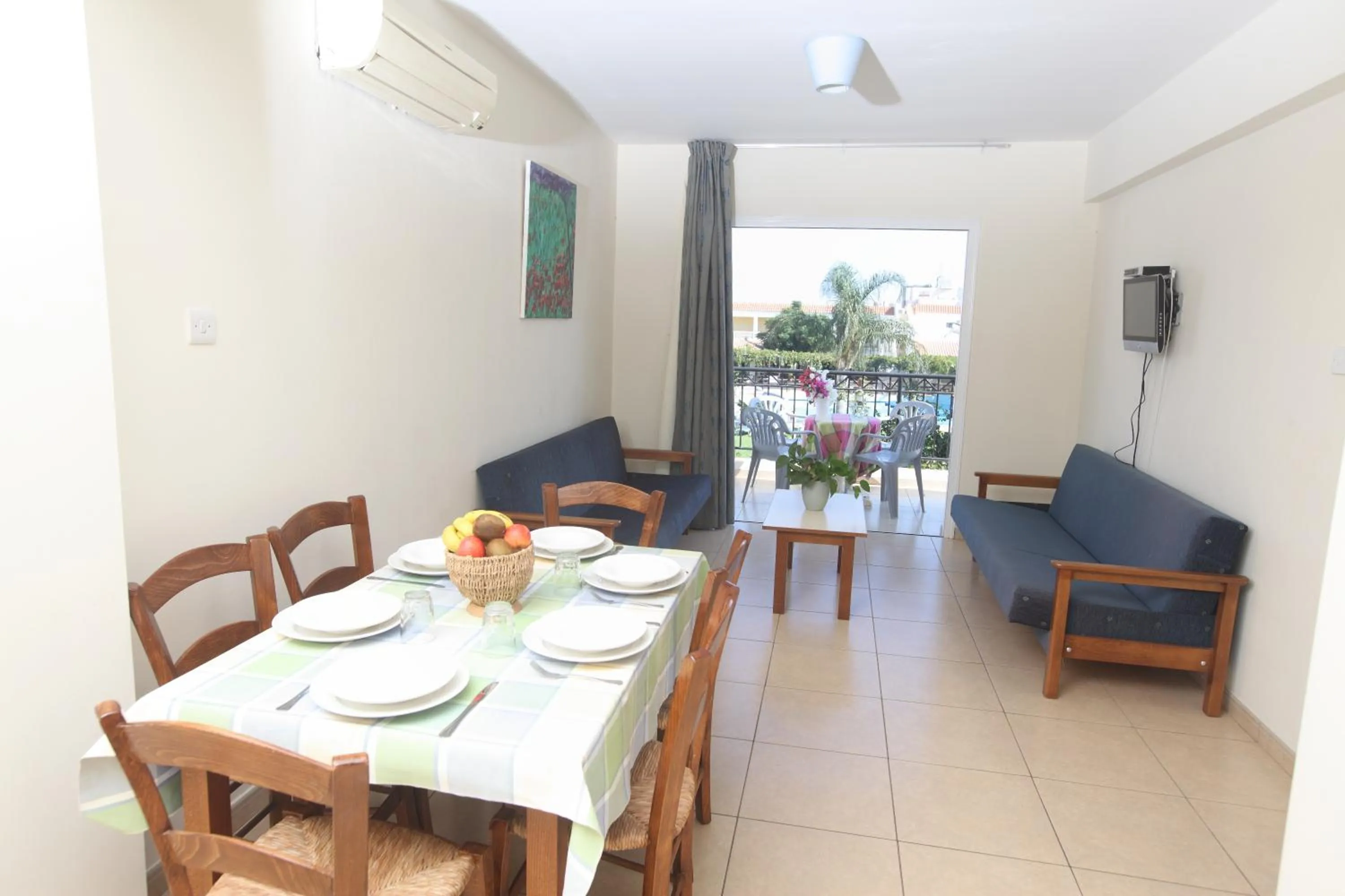 Seating area in Captain Karas Holidays Apartments