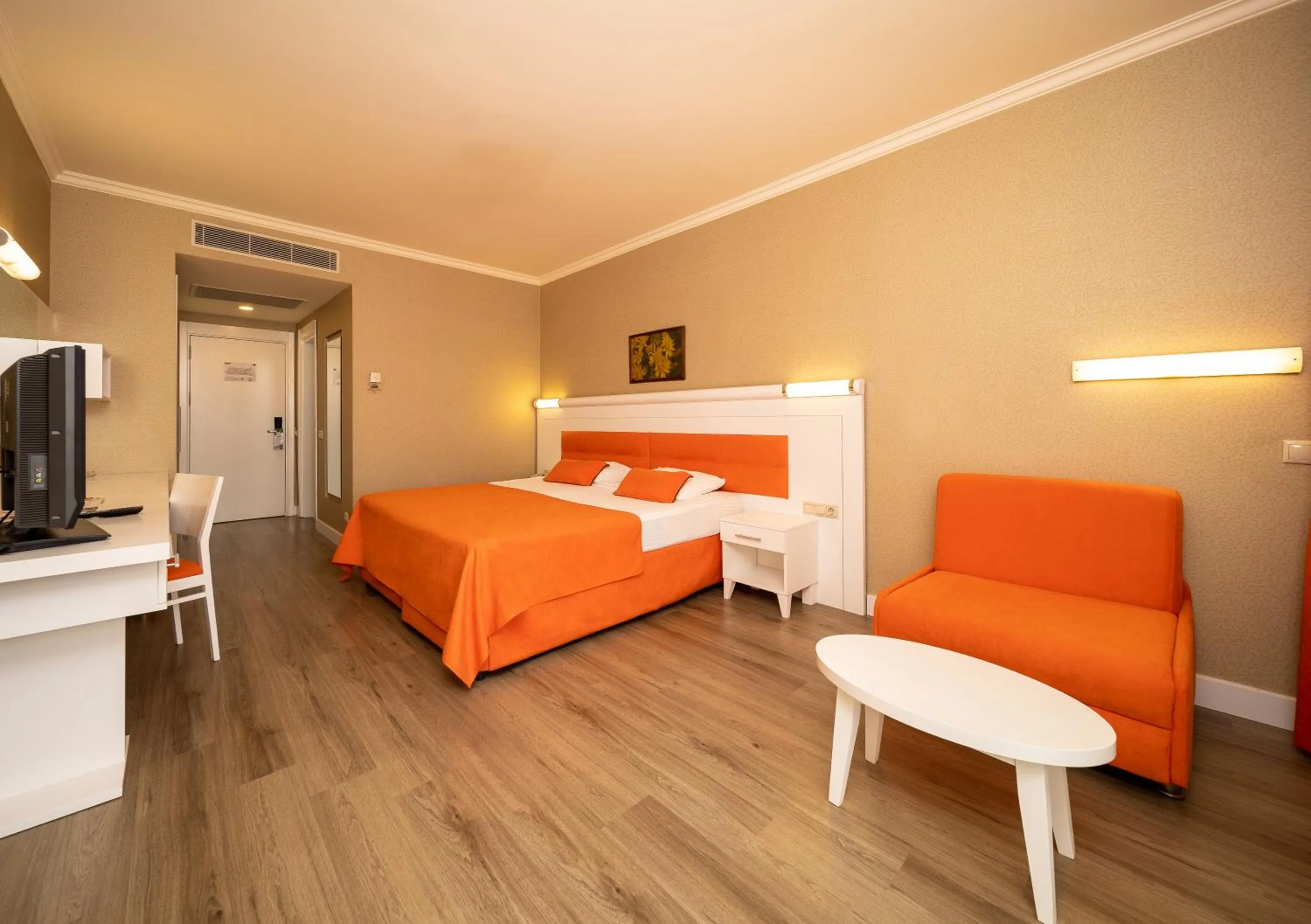 Bed in Sueno Hotels Beach Side