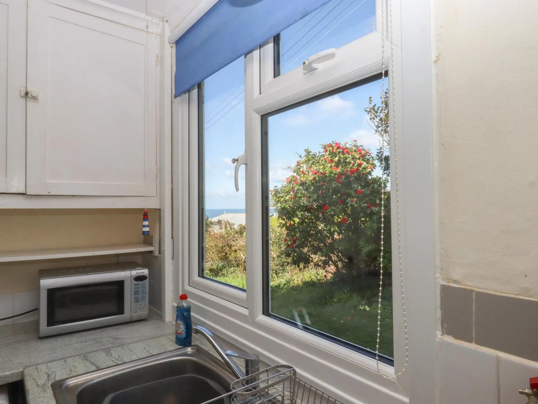 Property building in Highdown