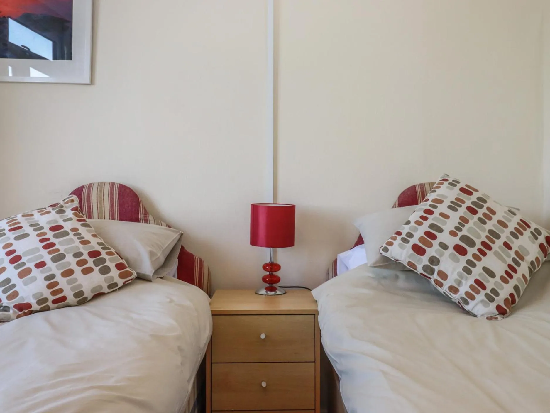 Property building, Bed in Highdown
