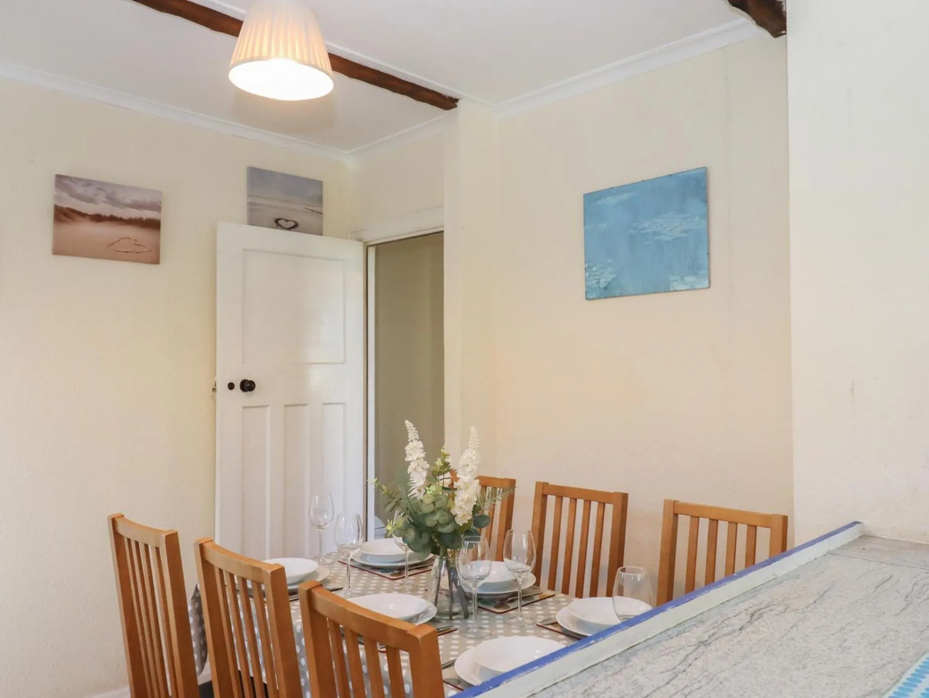 Property building in Highdown