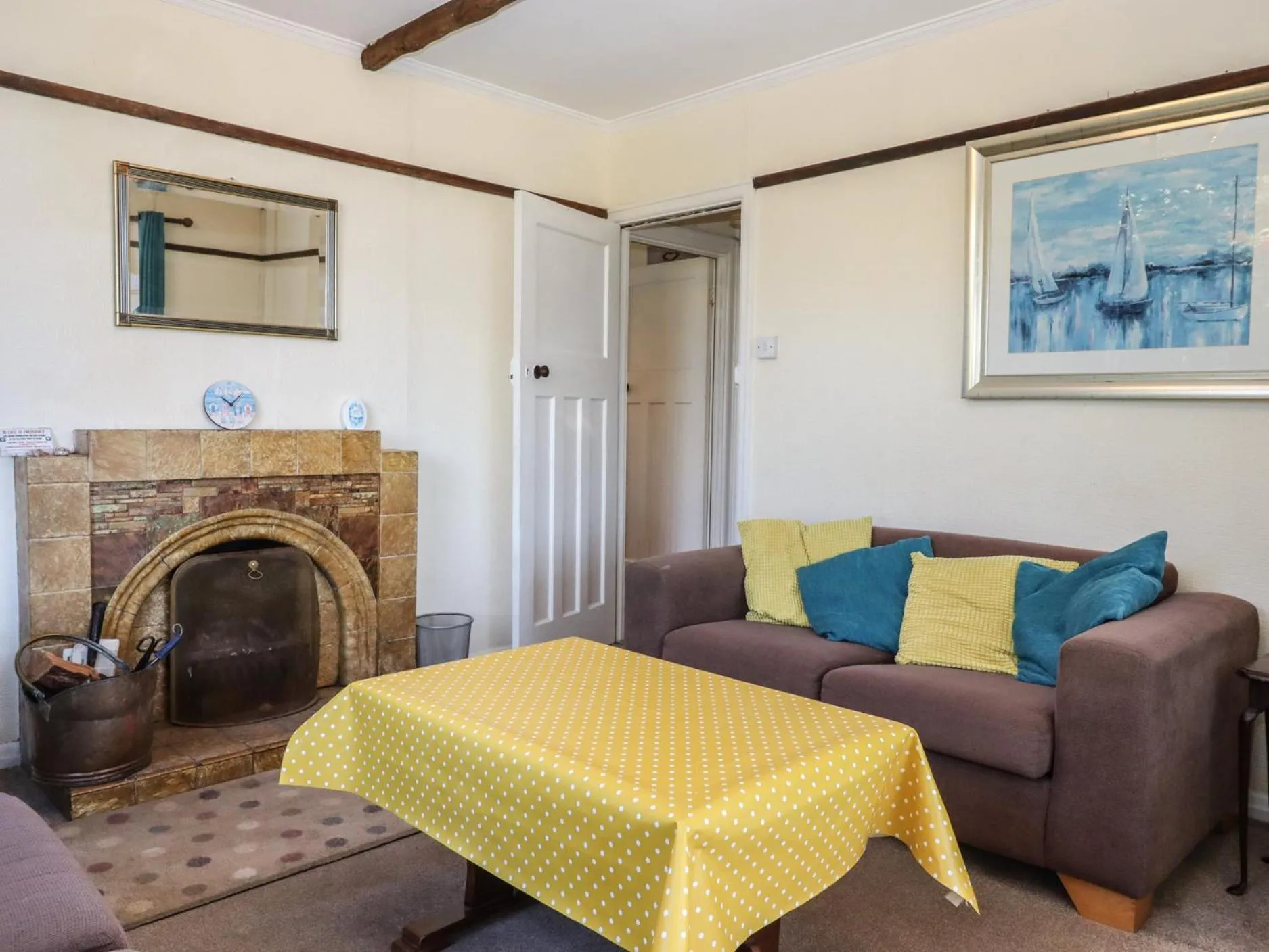Property building in Highdown