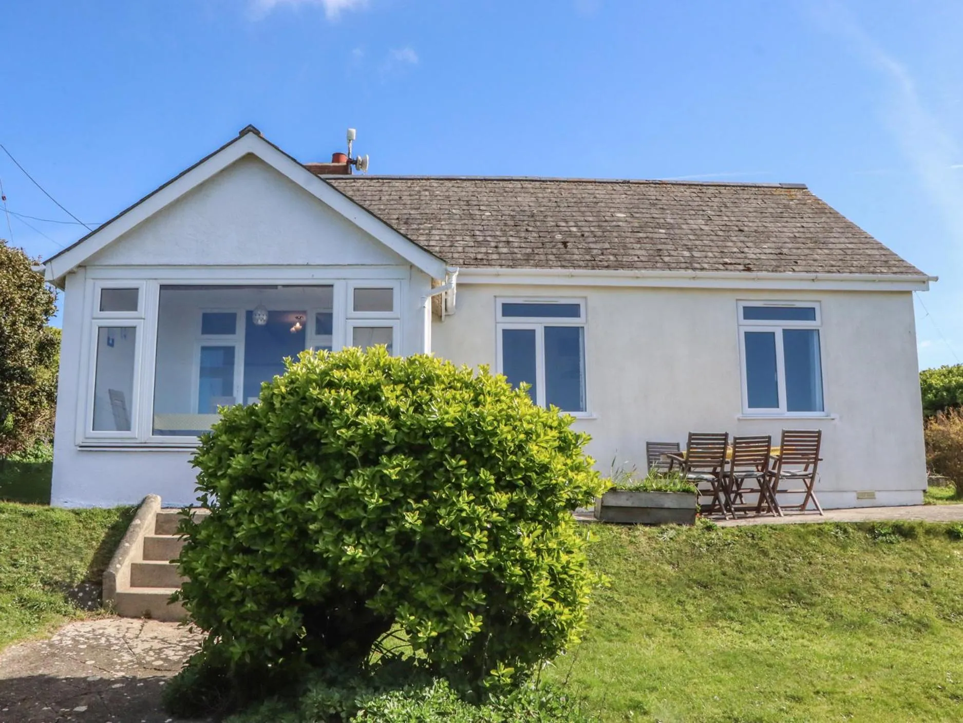 Property building in Highdown
