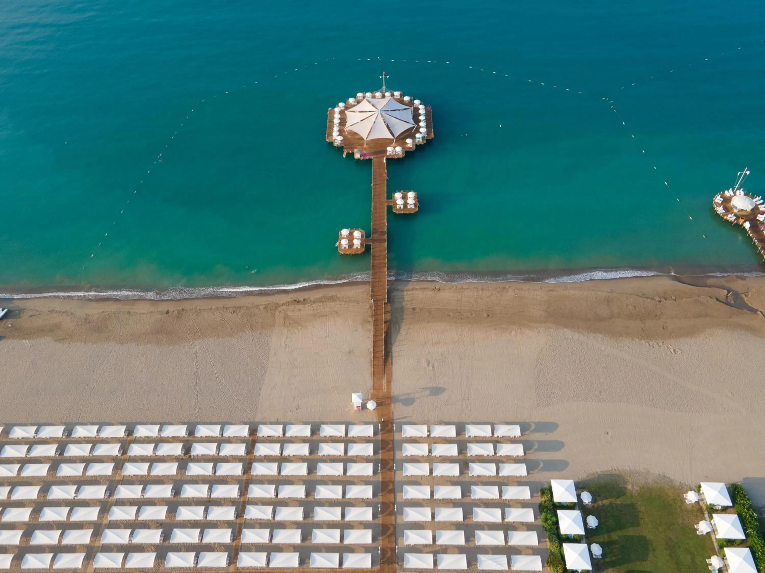 Beach in Sueno Hotels Golf Belek - Free Access to Sueno Hotels Deluxe Belek Facilities