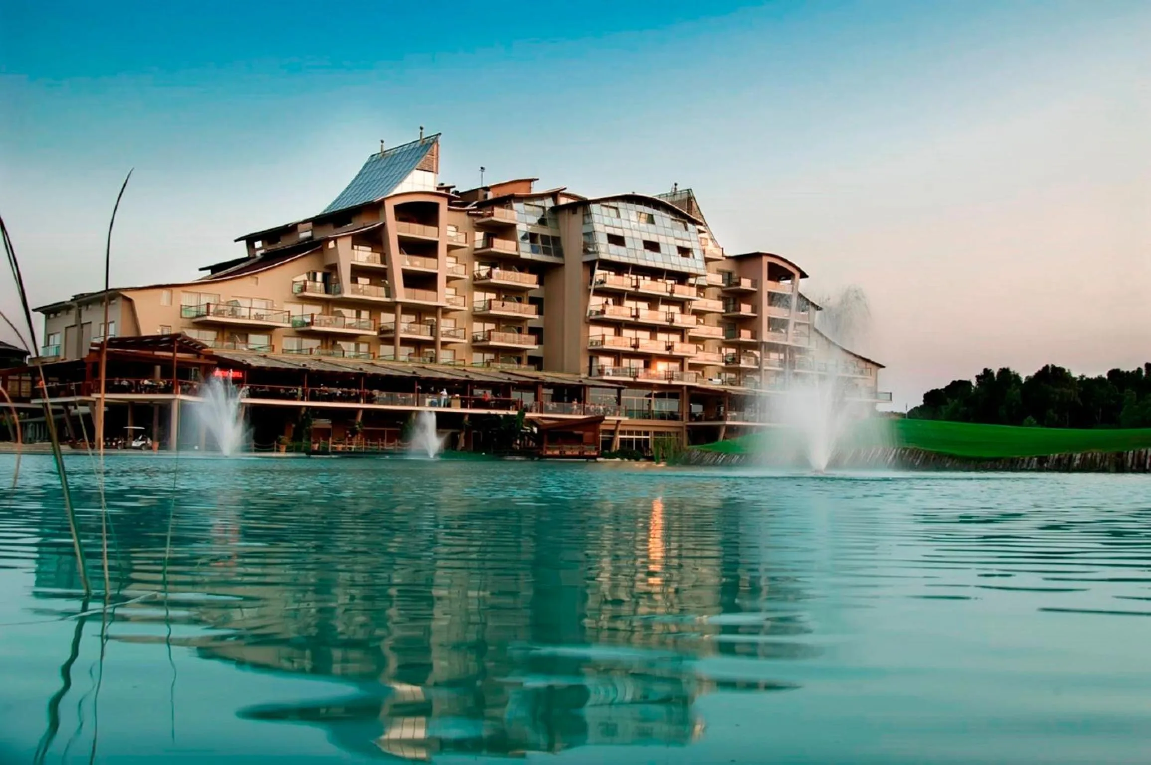 Property building in Sueno Hotels Golf Belek - Free Access to Sueno Hotels Deluxe Belek Facilities