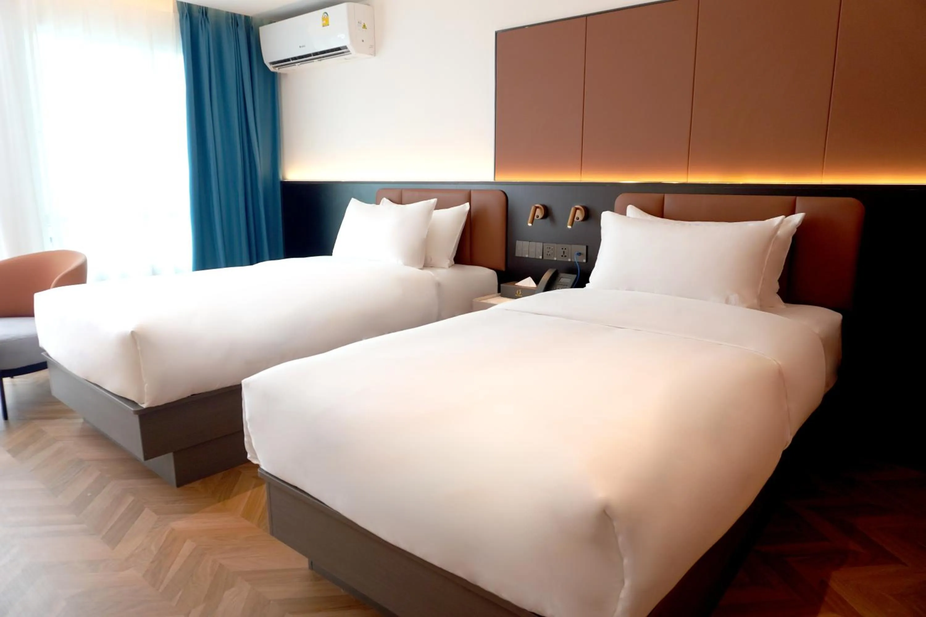 Bed in Spb Paradise Hotel