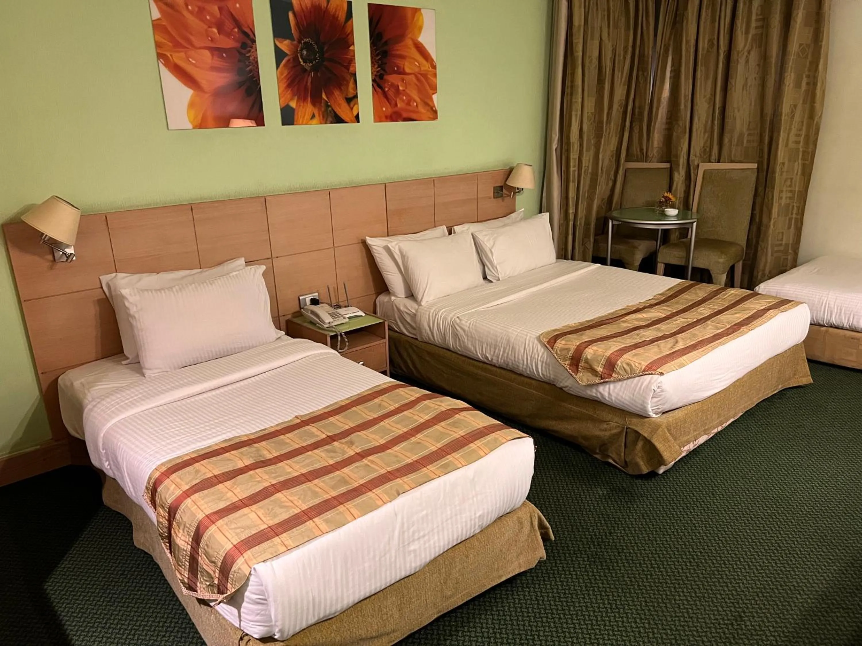 Bed in Santana Hotel Cairo