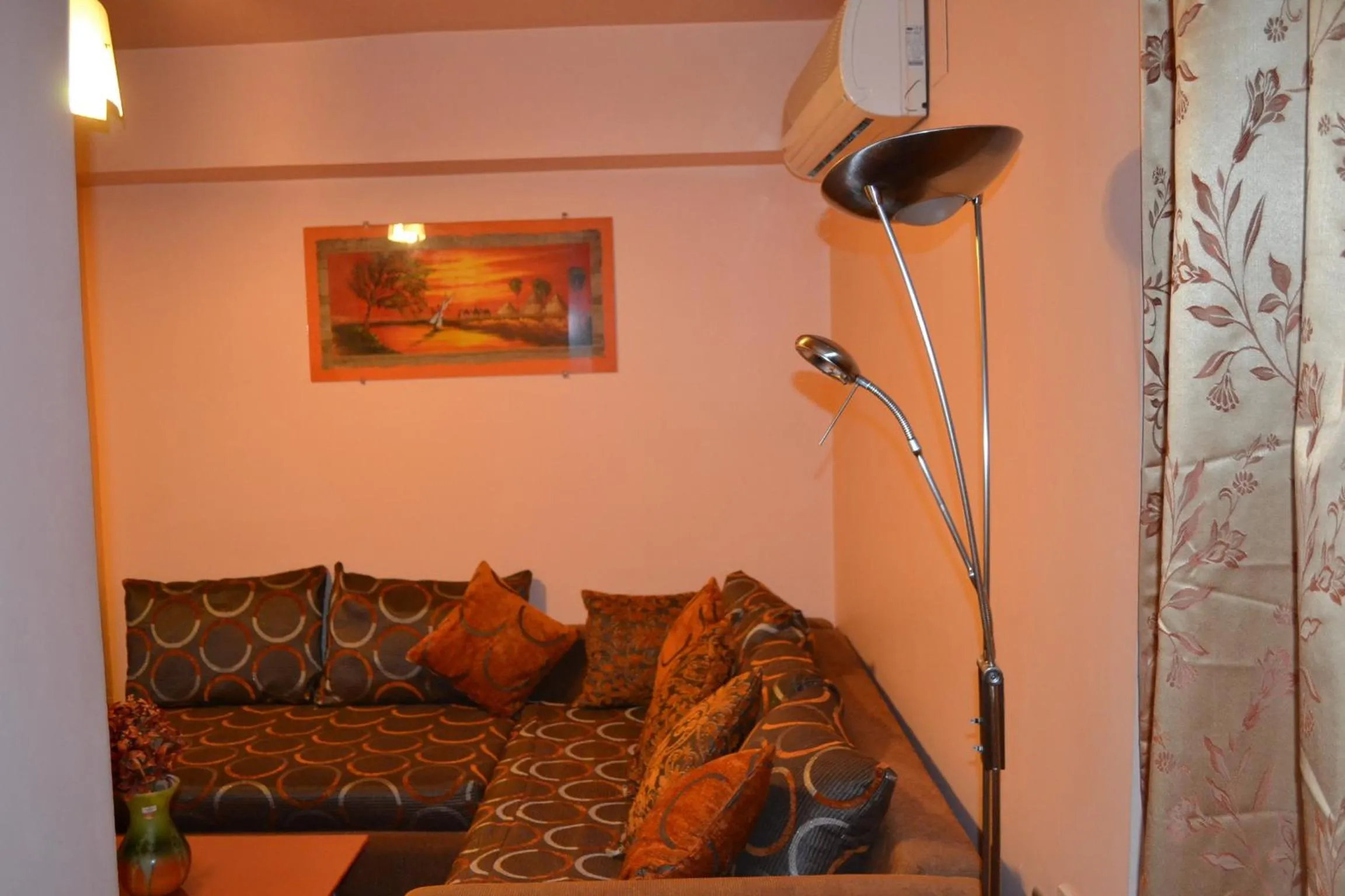 Living room in Santana Hotel Cairo