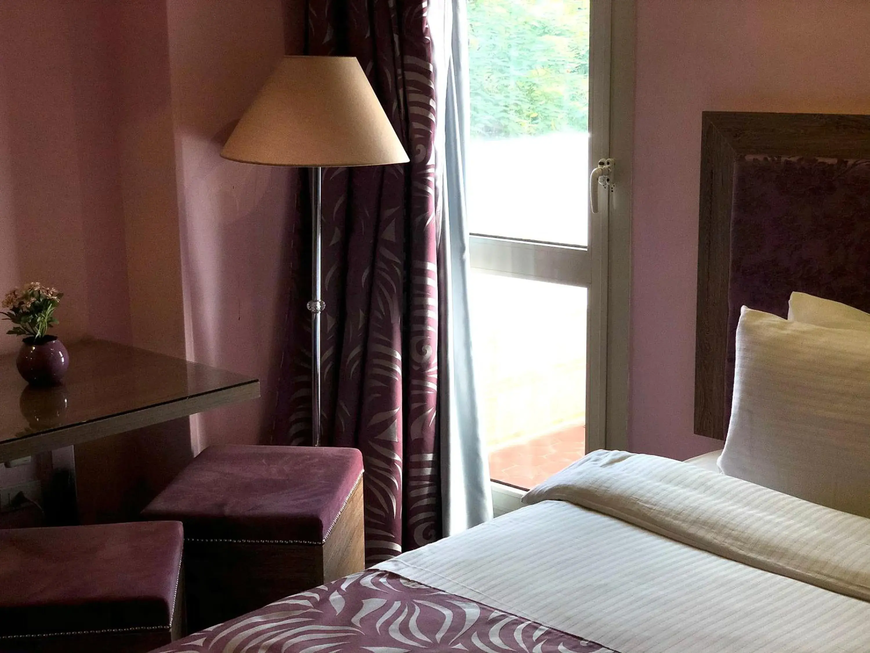 Bed in Santana Hotel Cairo Bed in Santana Hotel Cairo