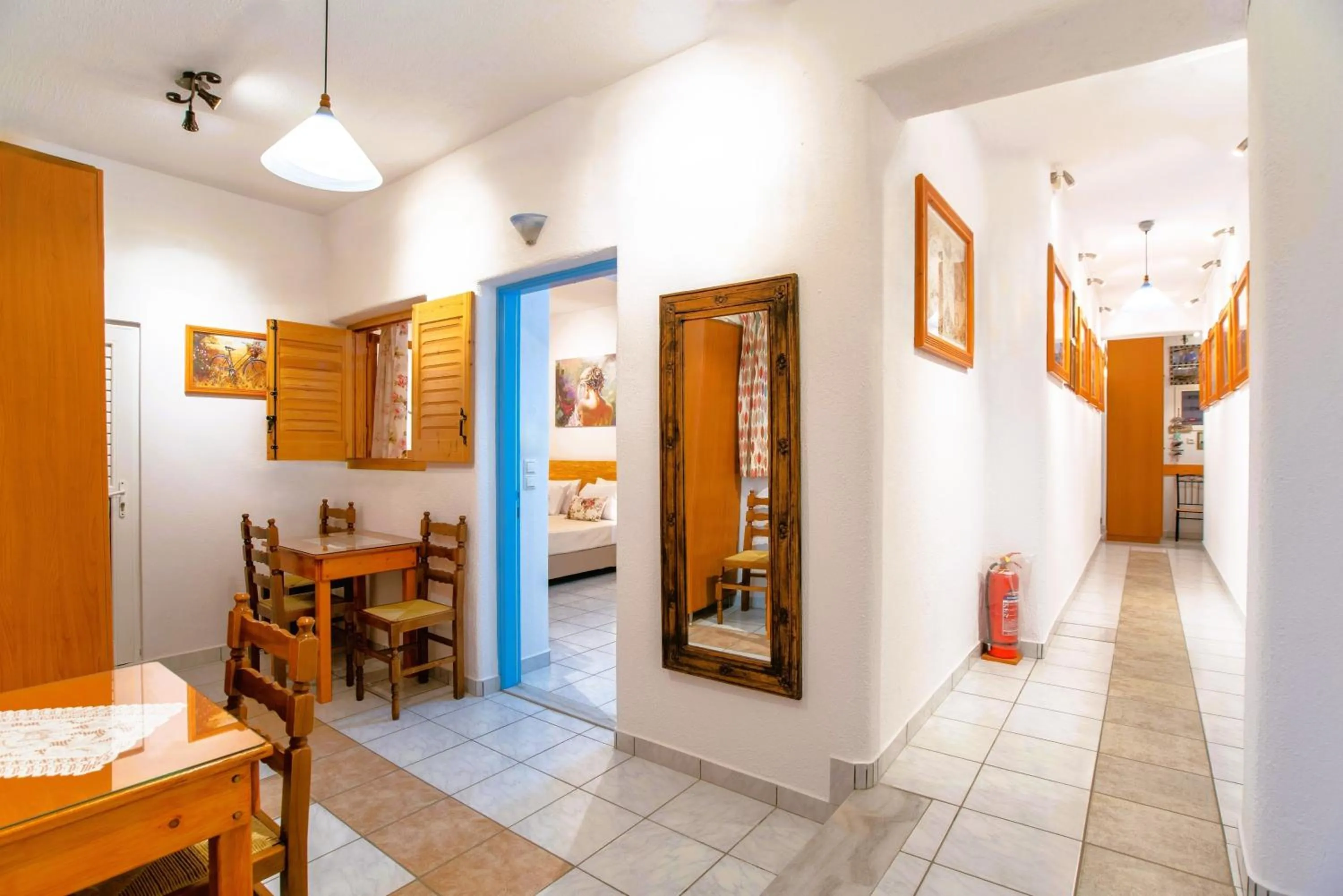 Facade/entrance in Kontaratos Studios & Apartments