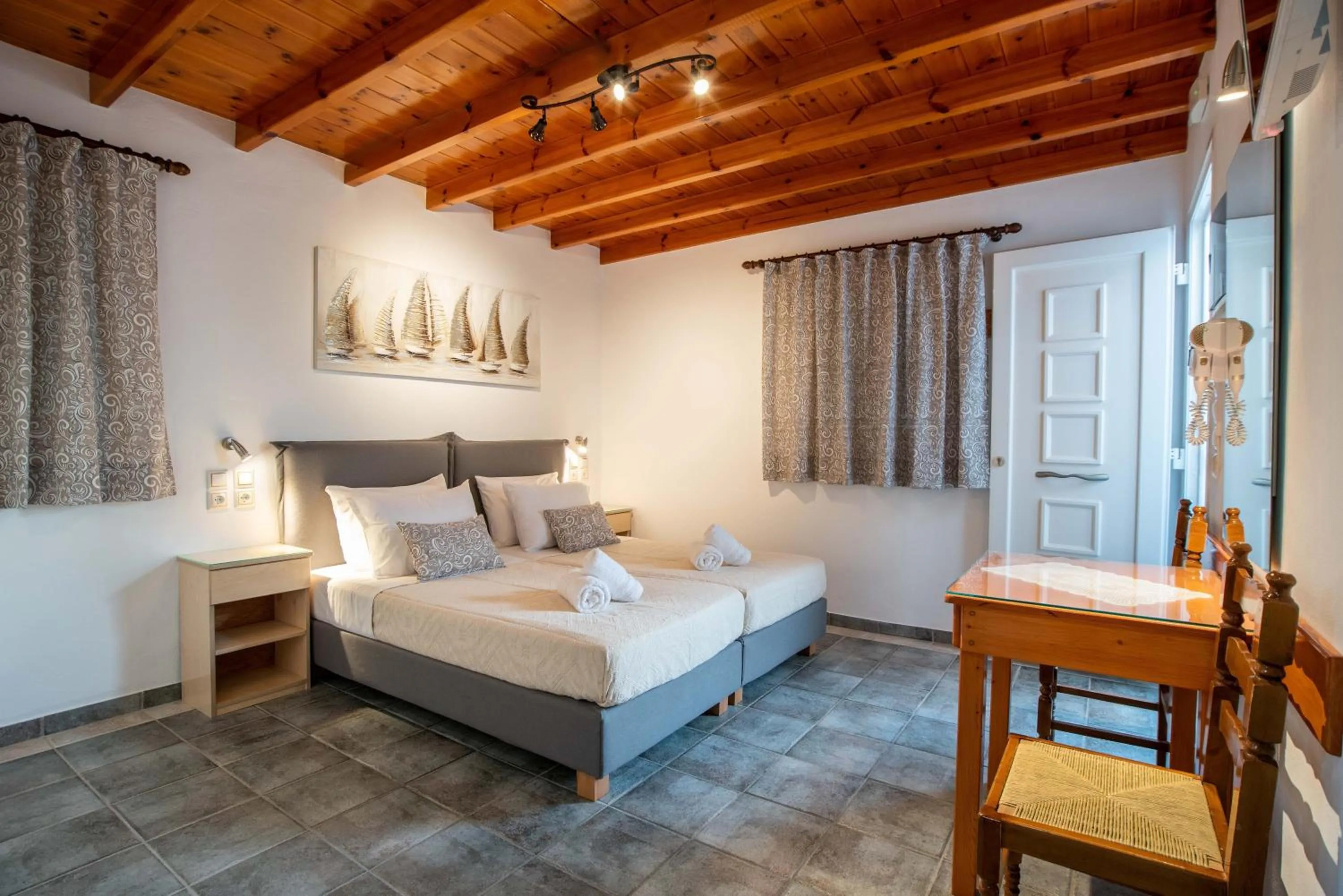 Bedroom, Bed in Kontaratos Studios & Apartments