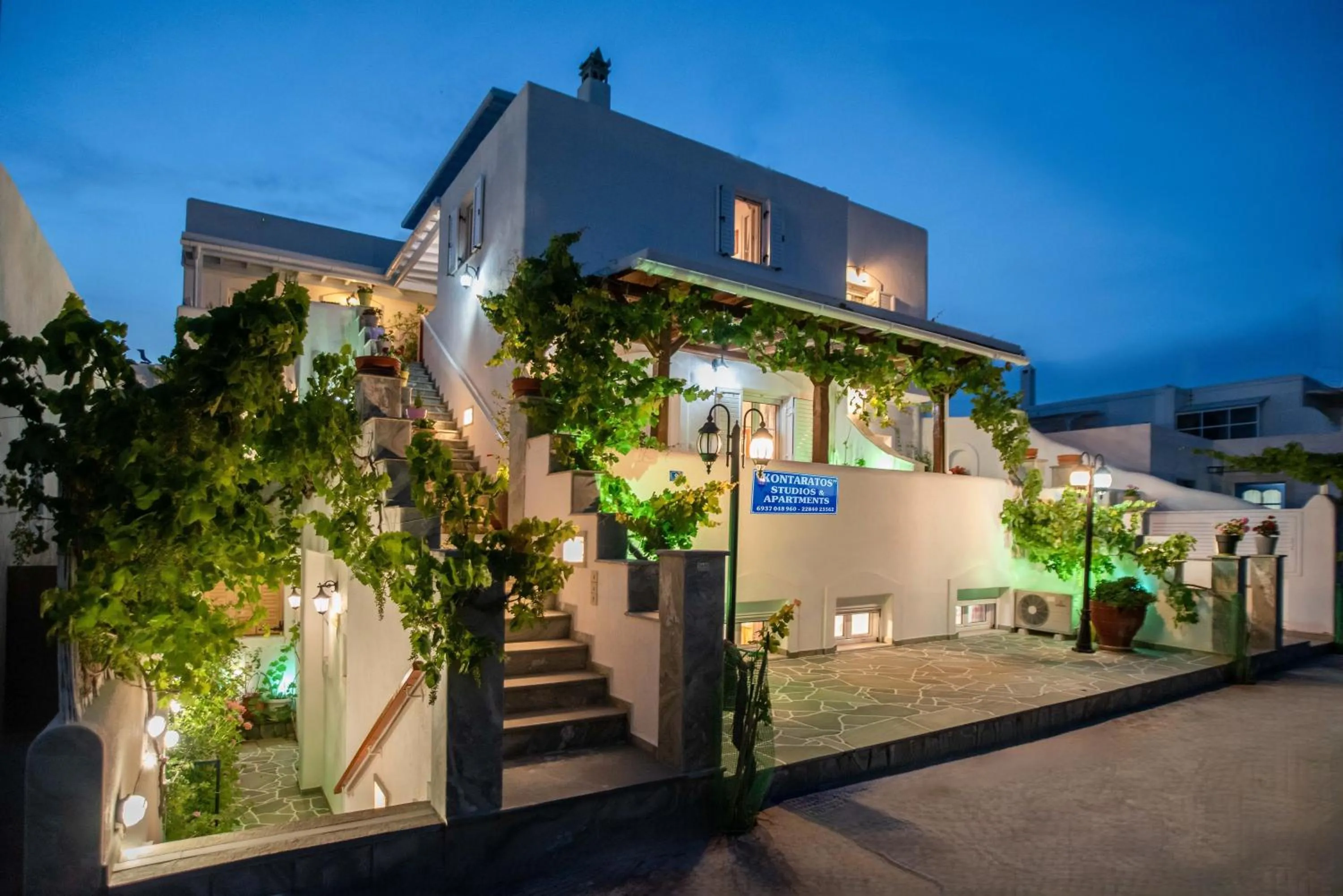 Property building in Kontaratos Studios & Apartments