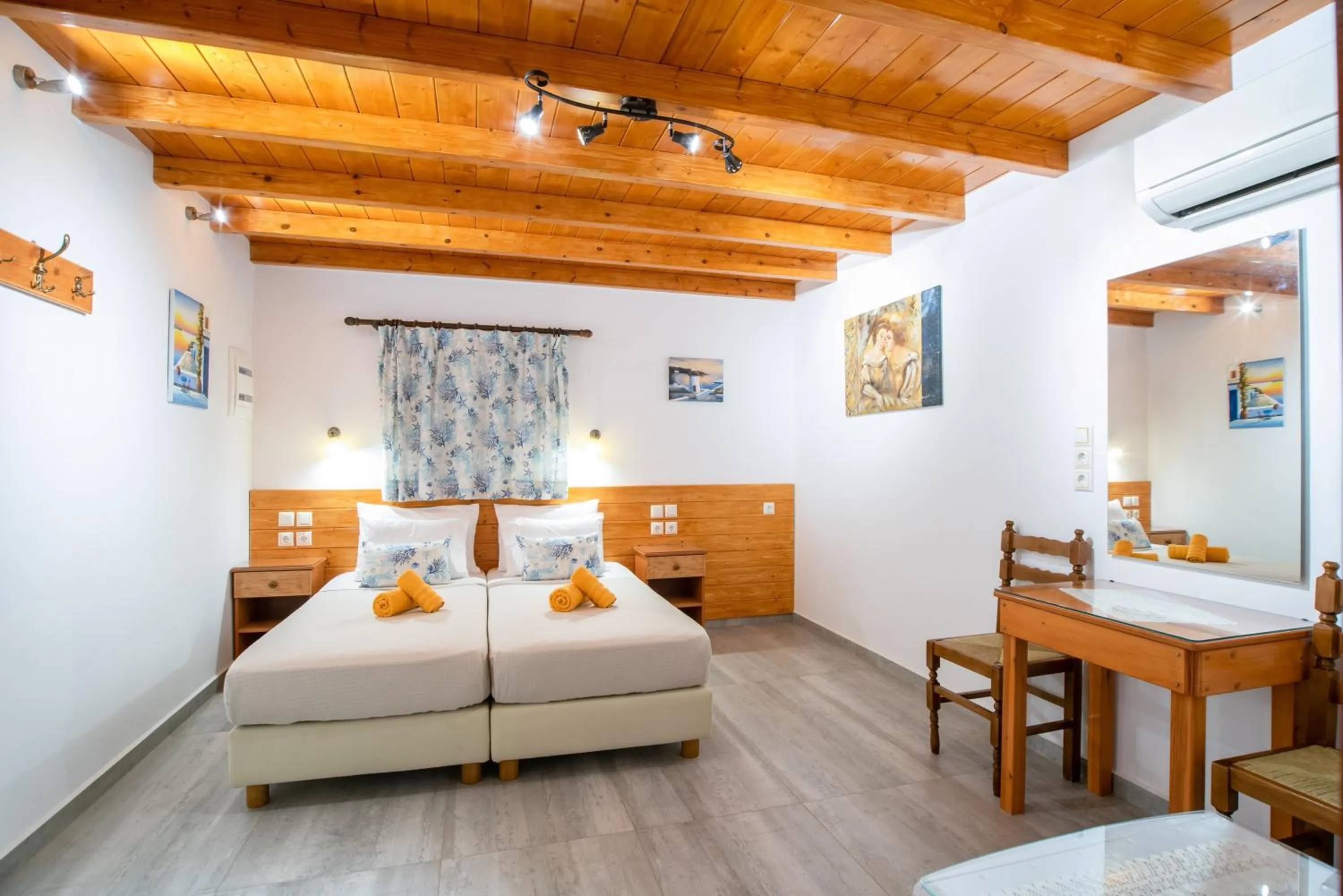 Bedroom, Bed in Kontaratos Studios & Apartments