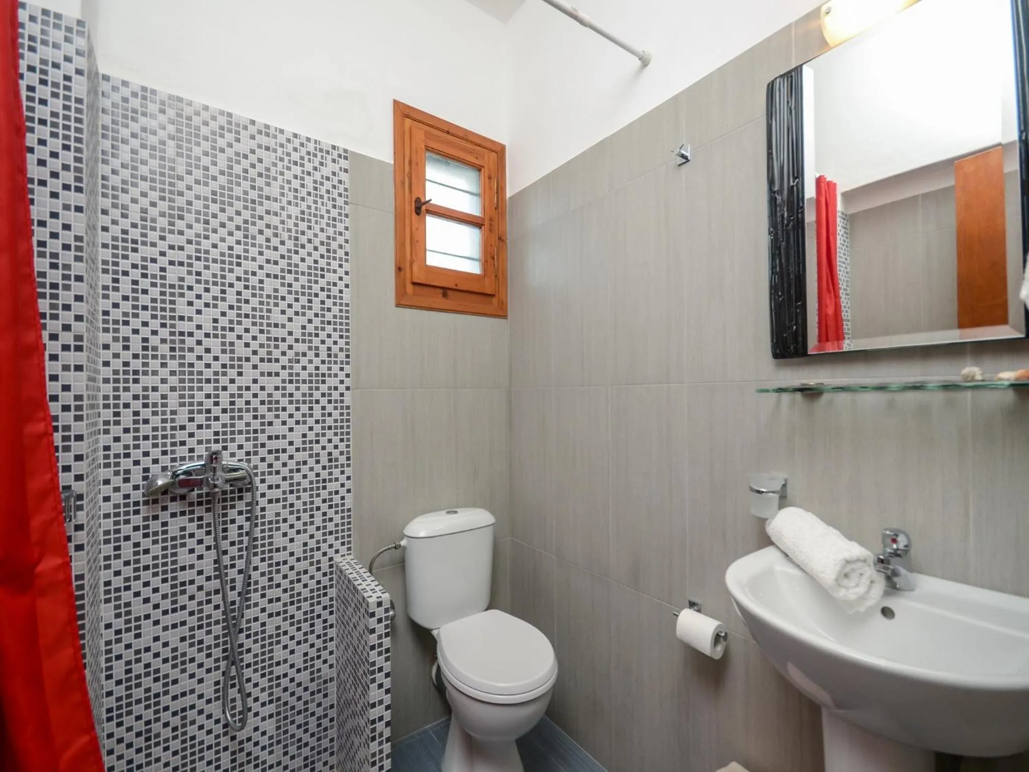 Shower in Sofia Studios