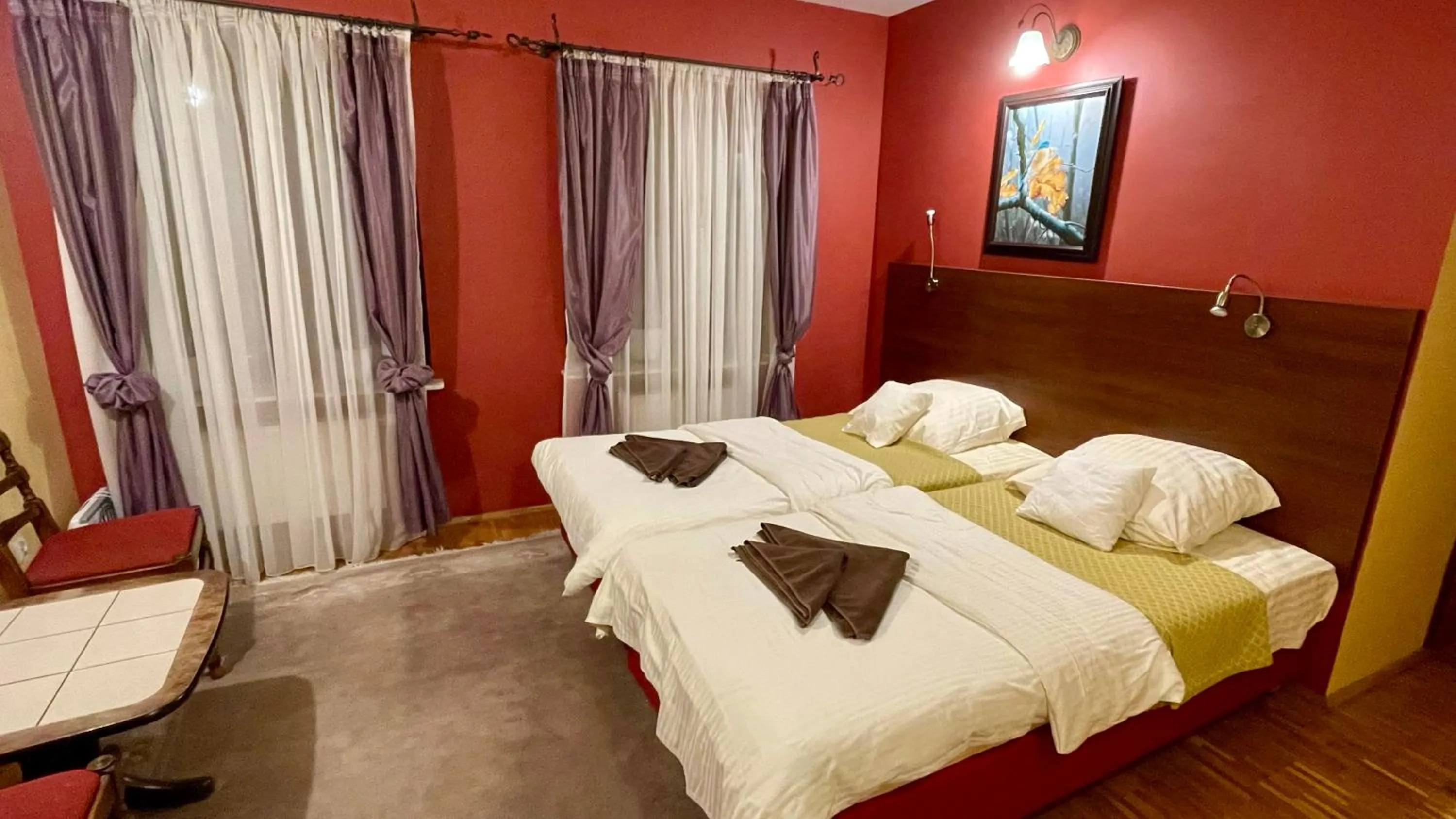 Bed in Pałac SŁONOWICE