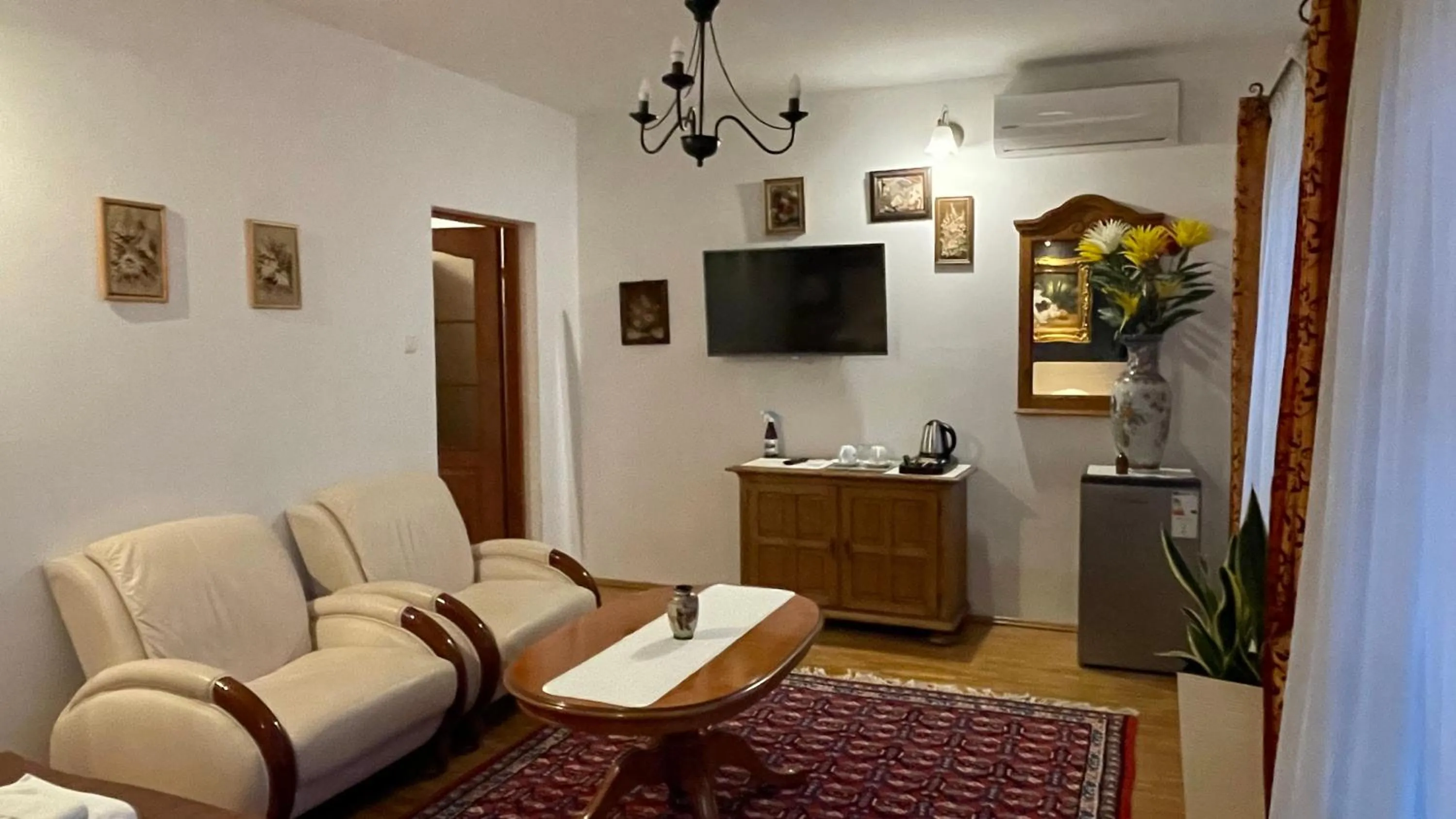 TV and multimedia in Pałac SŁONOWICE