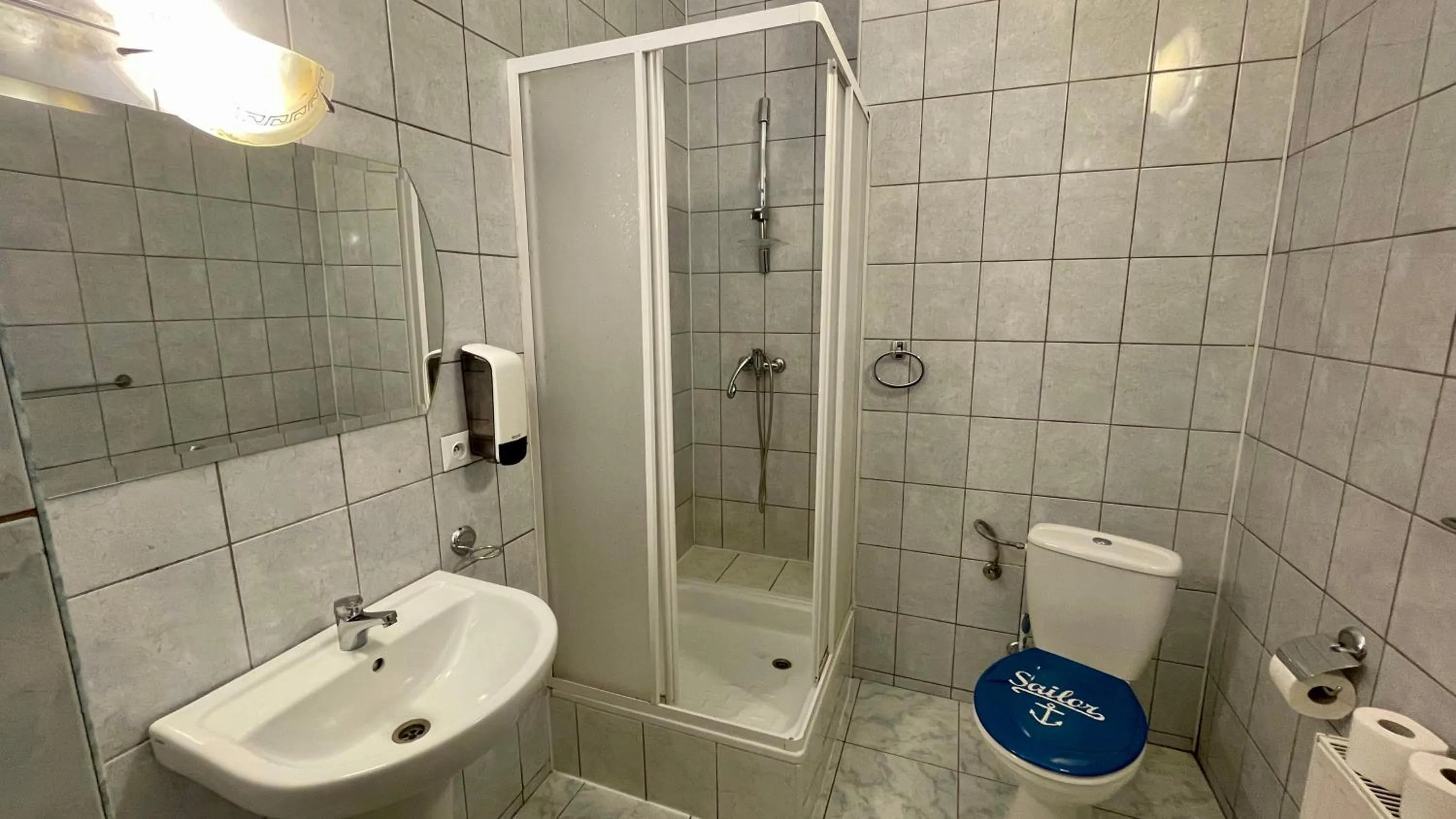 Shower in Pałac SŁONOWICE