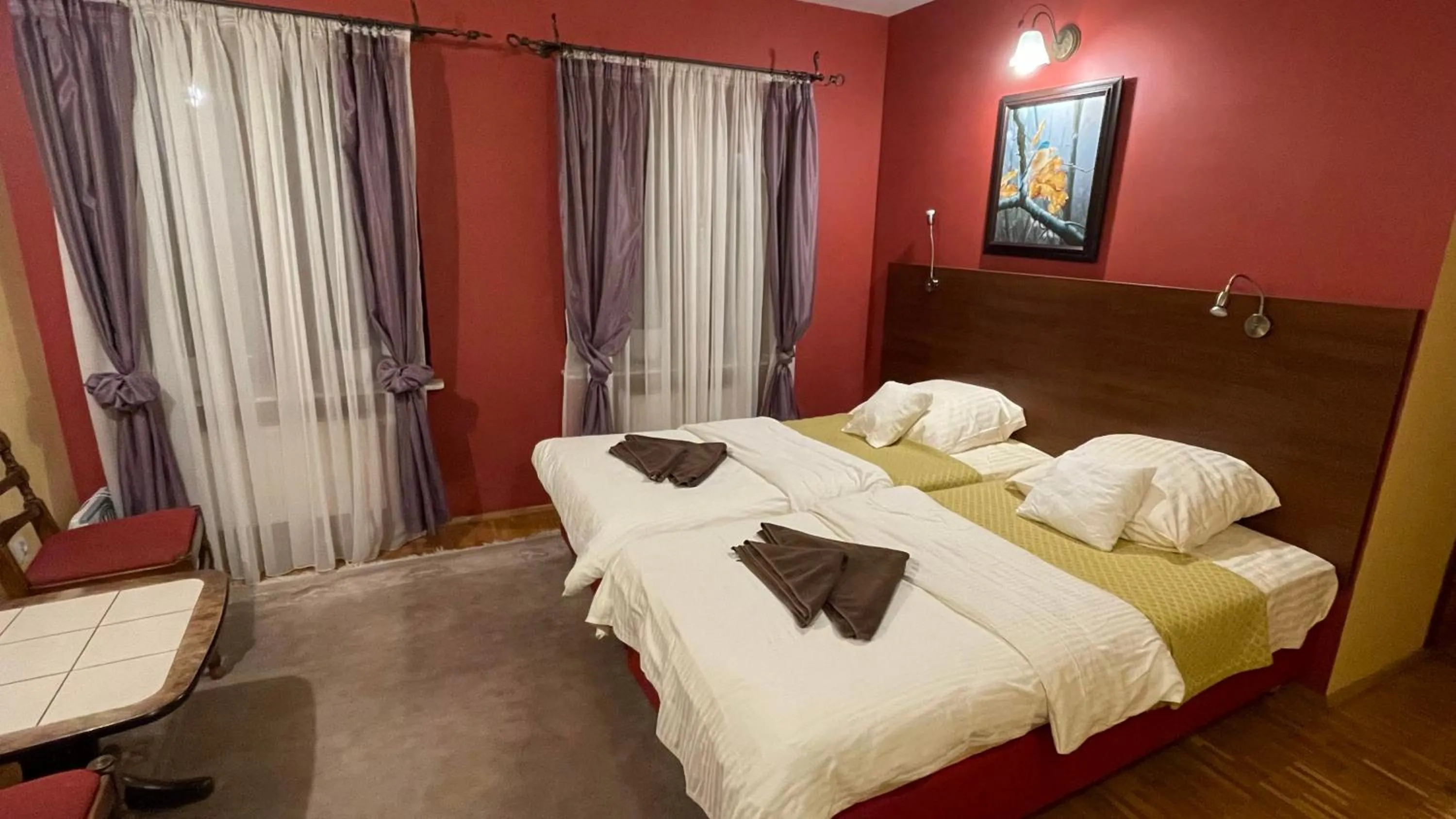 Bed in Pałac SŁONOWICE