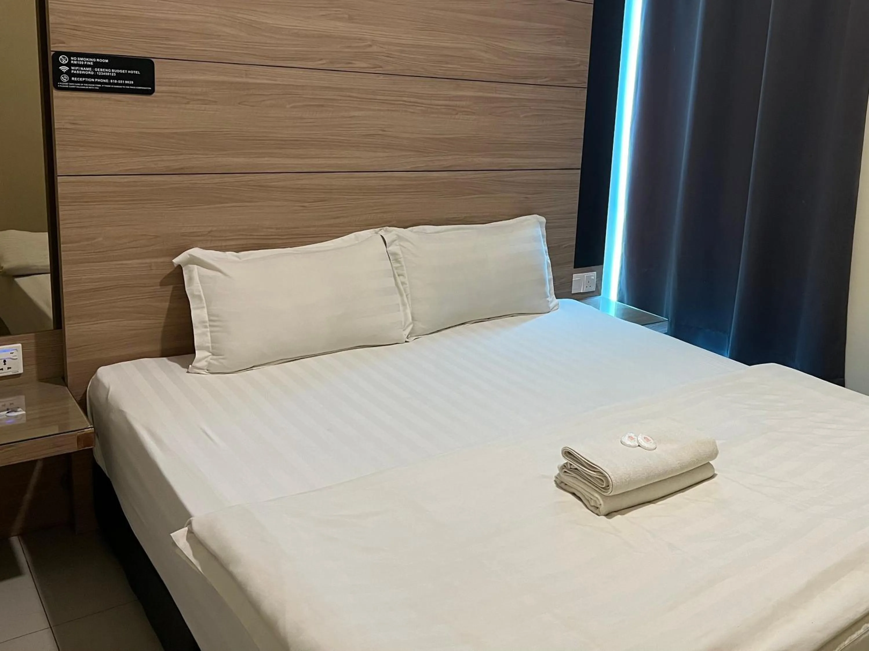 Bed in Gebeng Industrial Park Budget Hotel