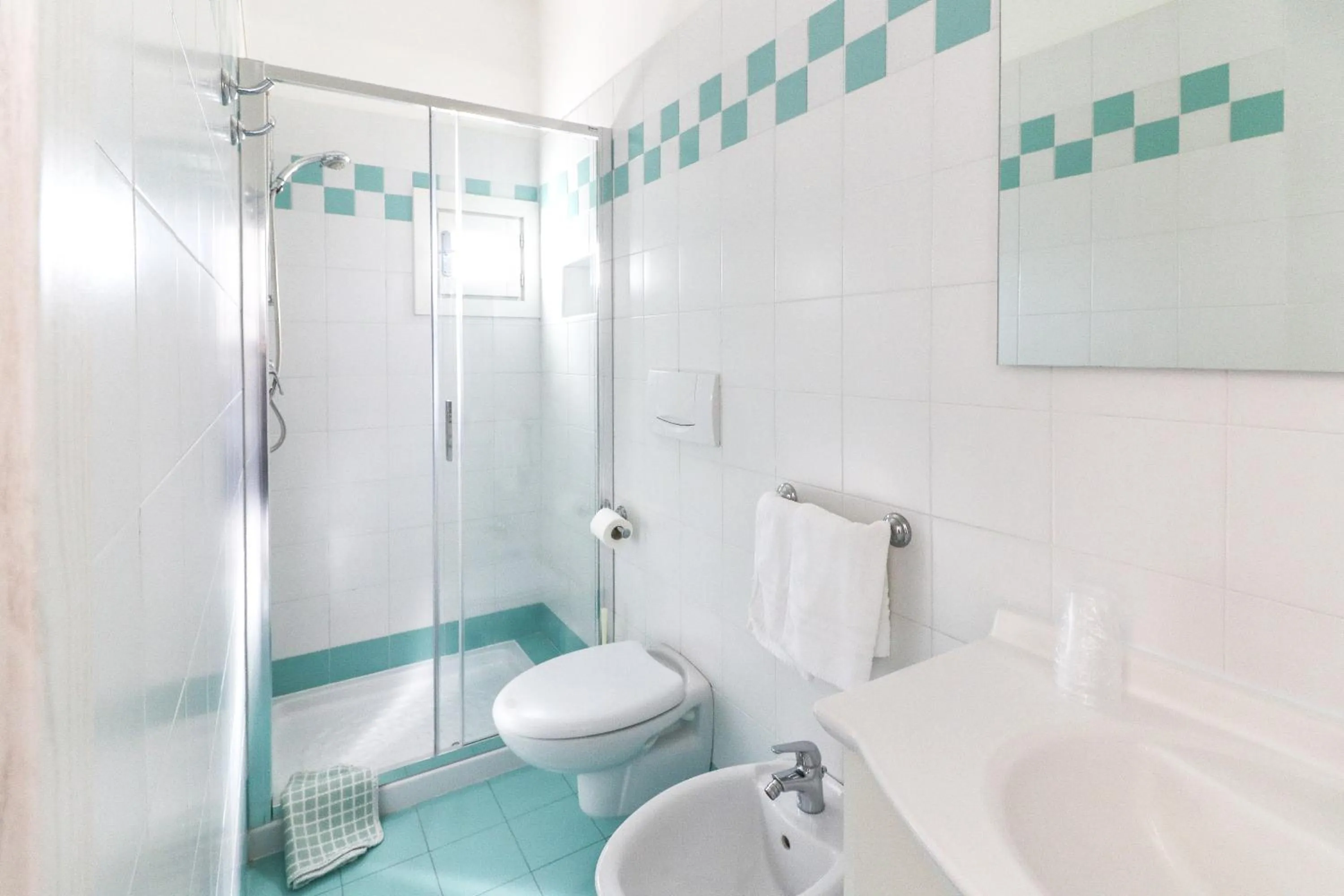 Shower in Hotel Jesulum