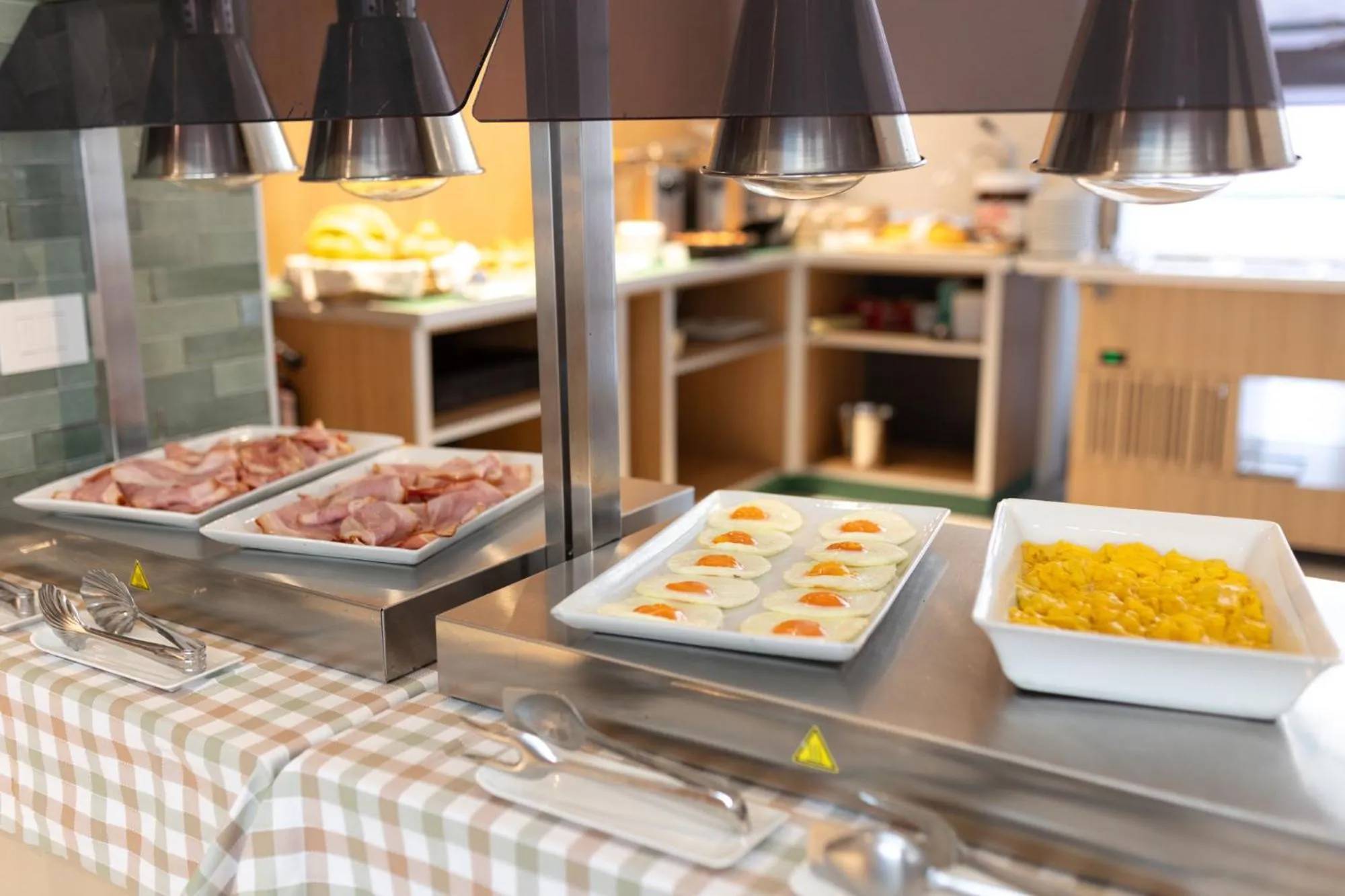 Breakfast in Hotel Jesulum