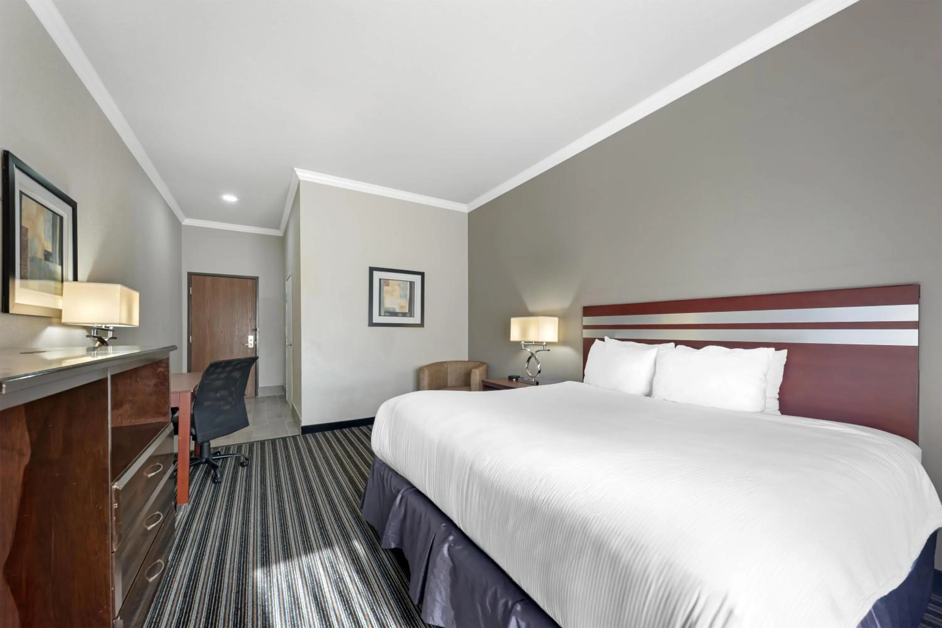 Bedroom, Bed in Best Western Plus Austin Airport Inn & Suites