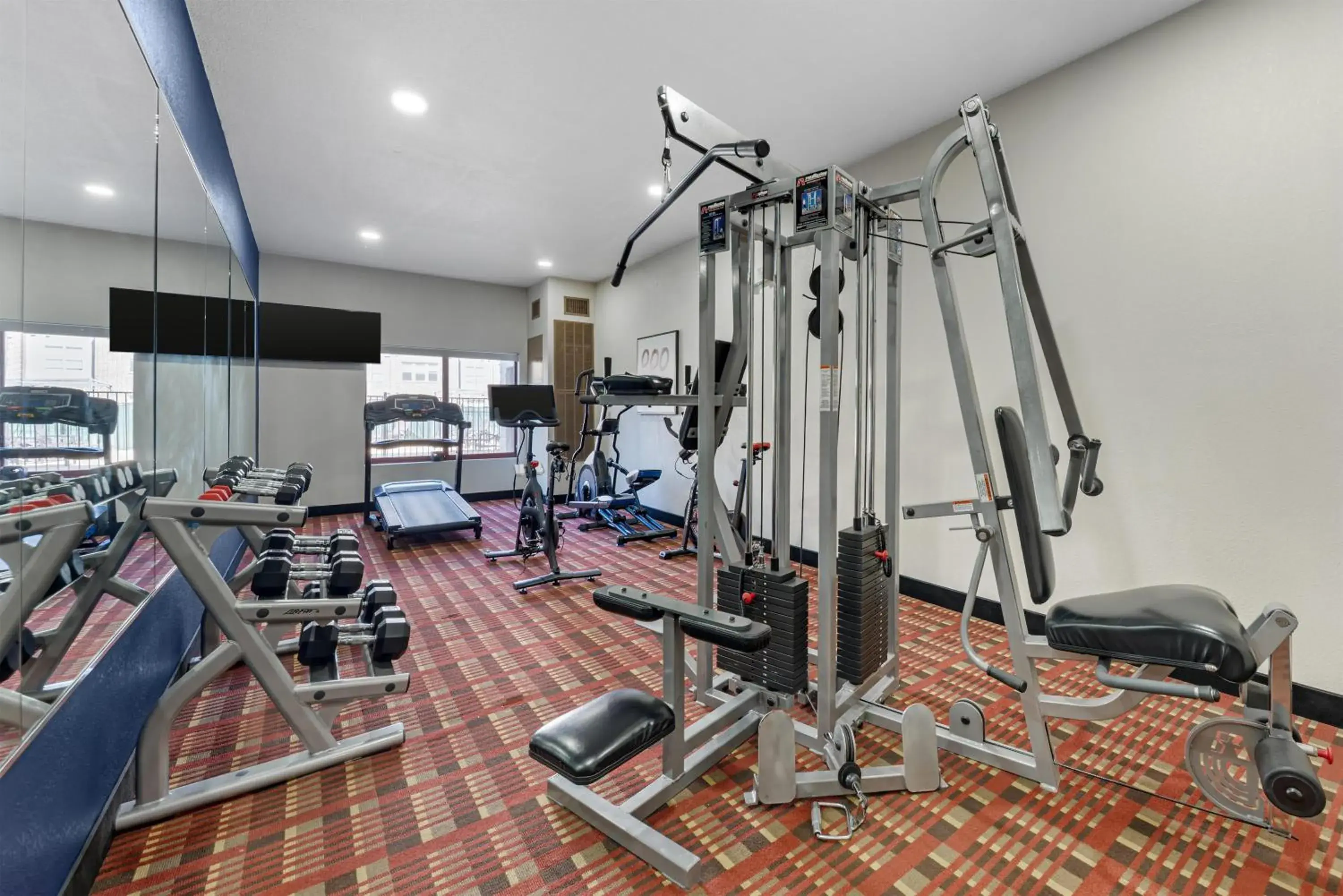 Fitness centre/facilities in Best Western Plus Austin Airport Inn & Suites Fitness centre/facilities in Best Western Plus Austin Airport Inn & Suites